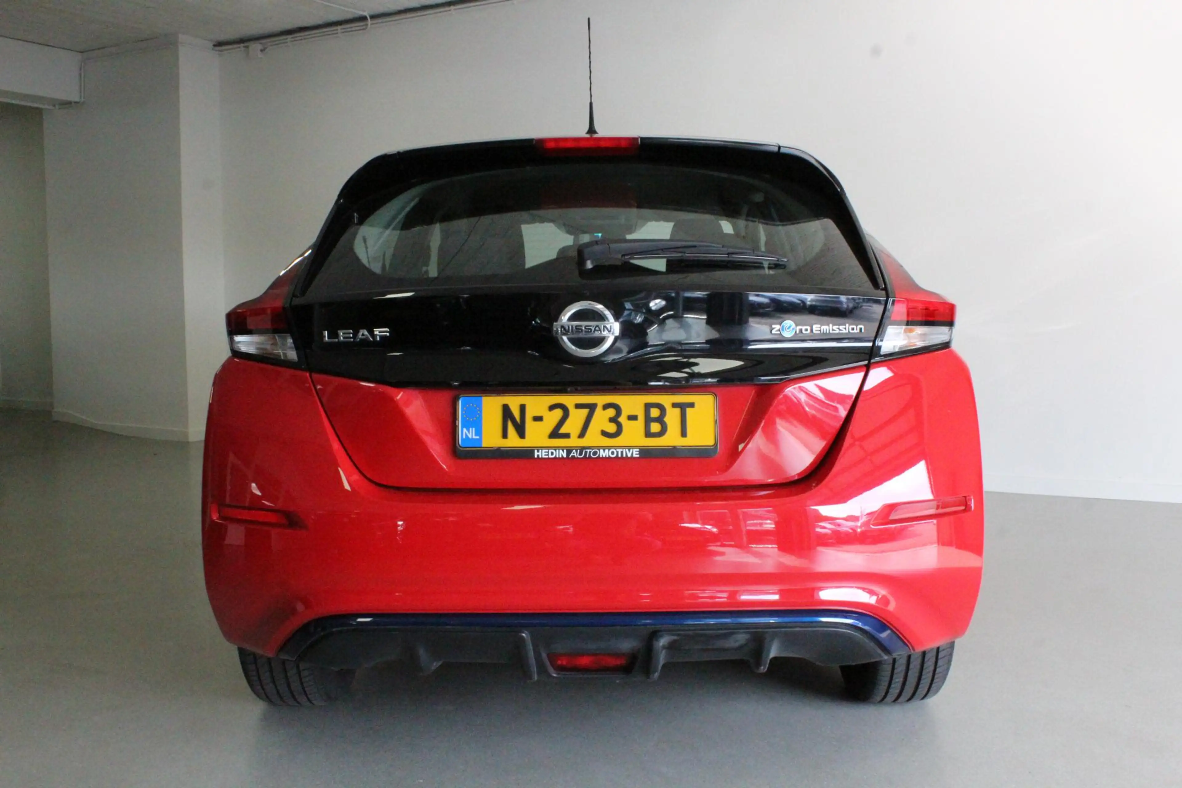 Nissan Leaf Acenta 40 kWh | NL-AUTO+N.A.P! | CARPLAY | 16'LMV — photo 7