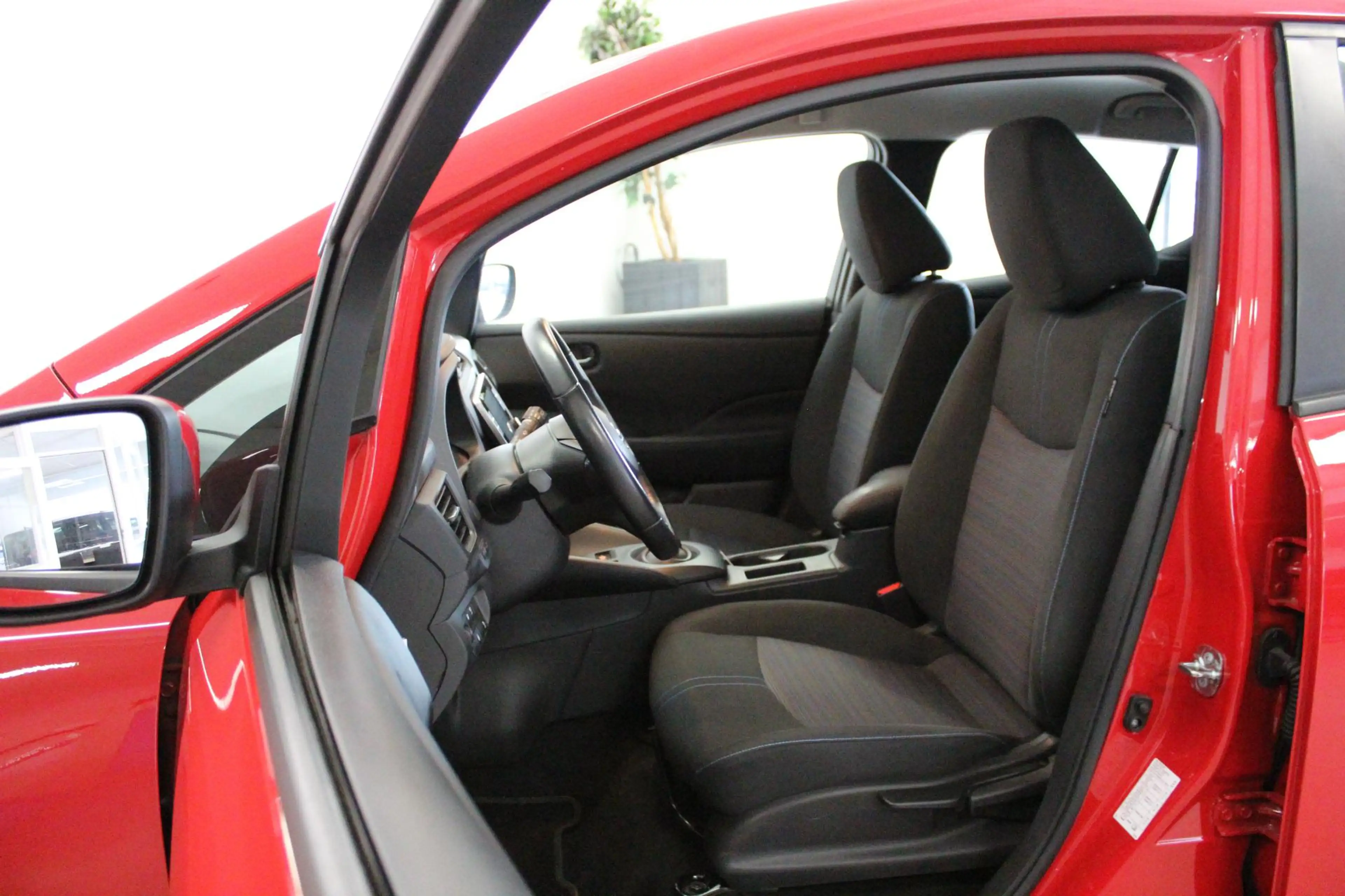 Nissan Leaf Acenta 40 kWh | NL-AUTO+N.A.P! | CARPLAY | 16'LMV — photo 10