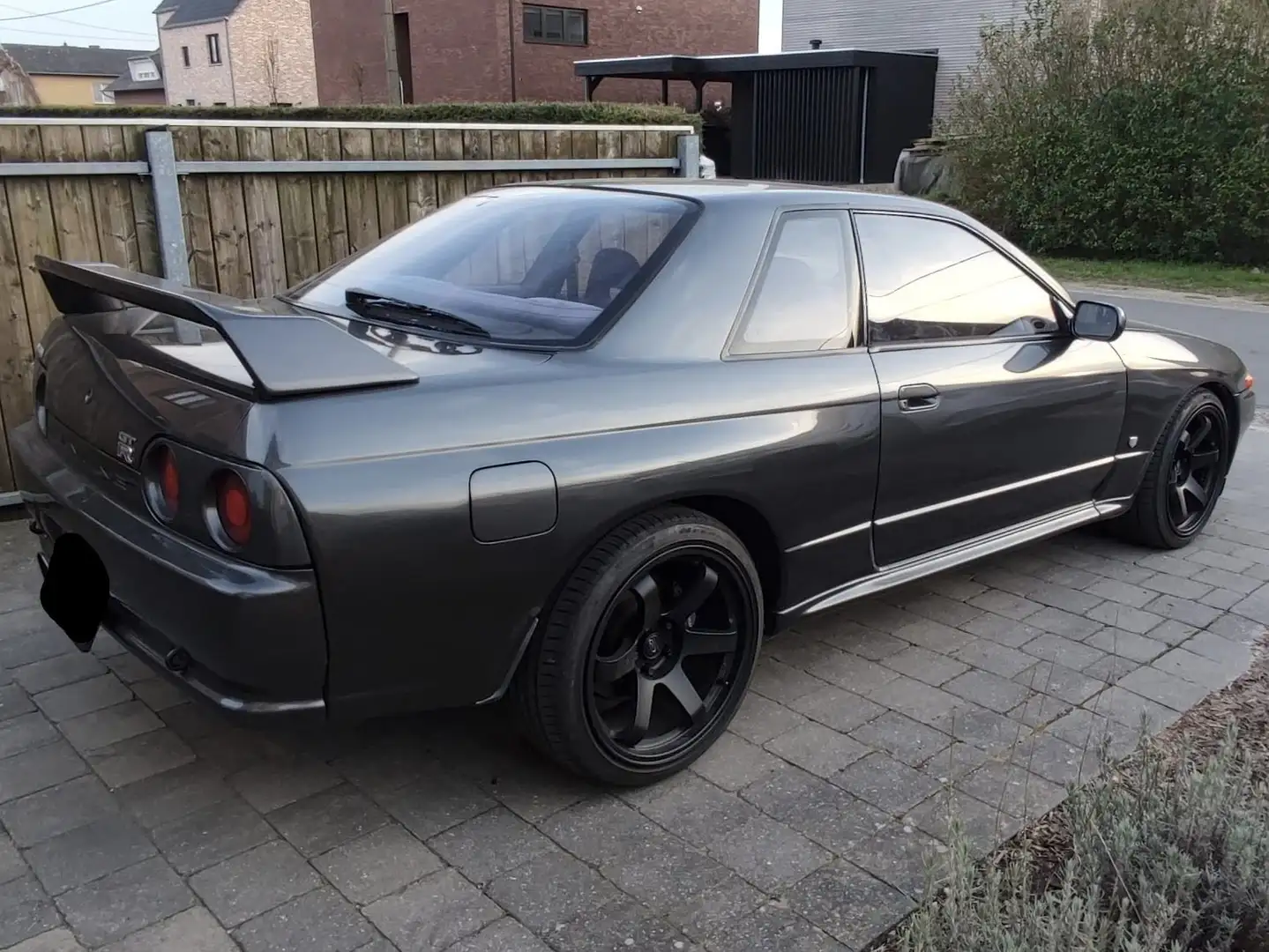Nissan Skyline GTR Szary - 2