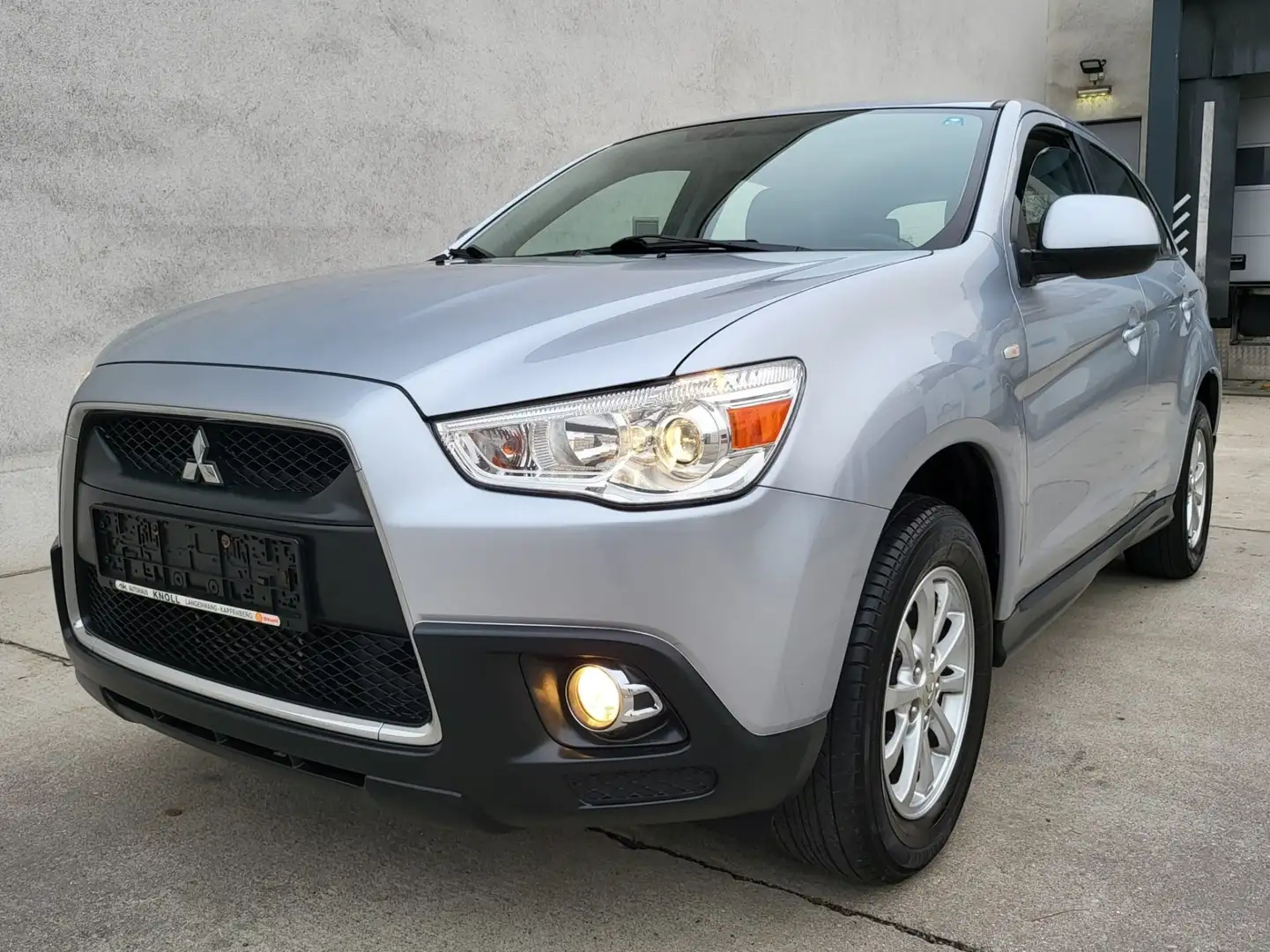 Mitsubishi ASX 1,8 DI-D LP Invite Plateado - 2