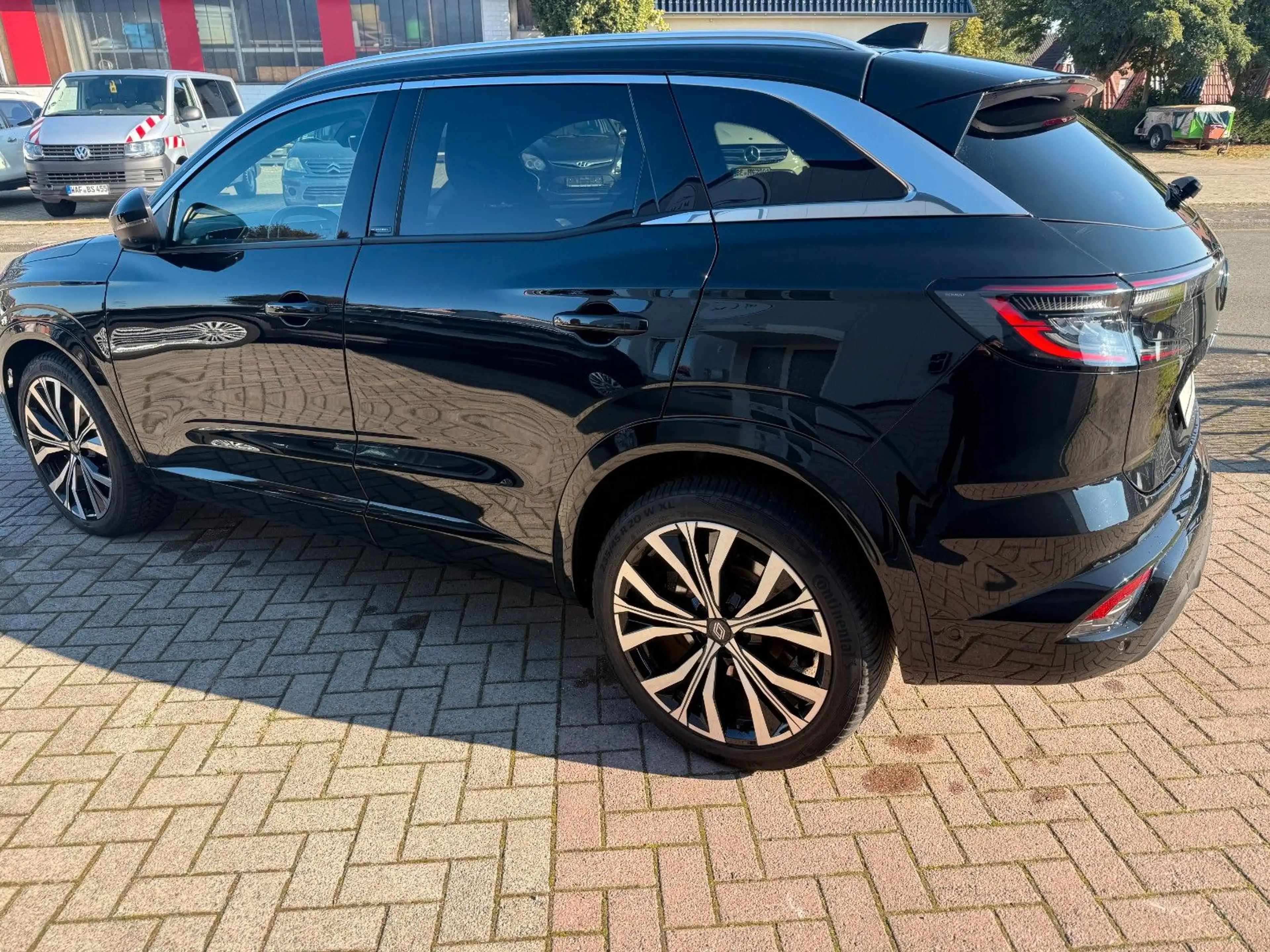 Renault Austral 1.2 E-Tech Full Hybrid 200 Iconic — photo 12