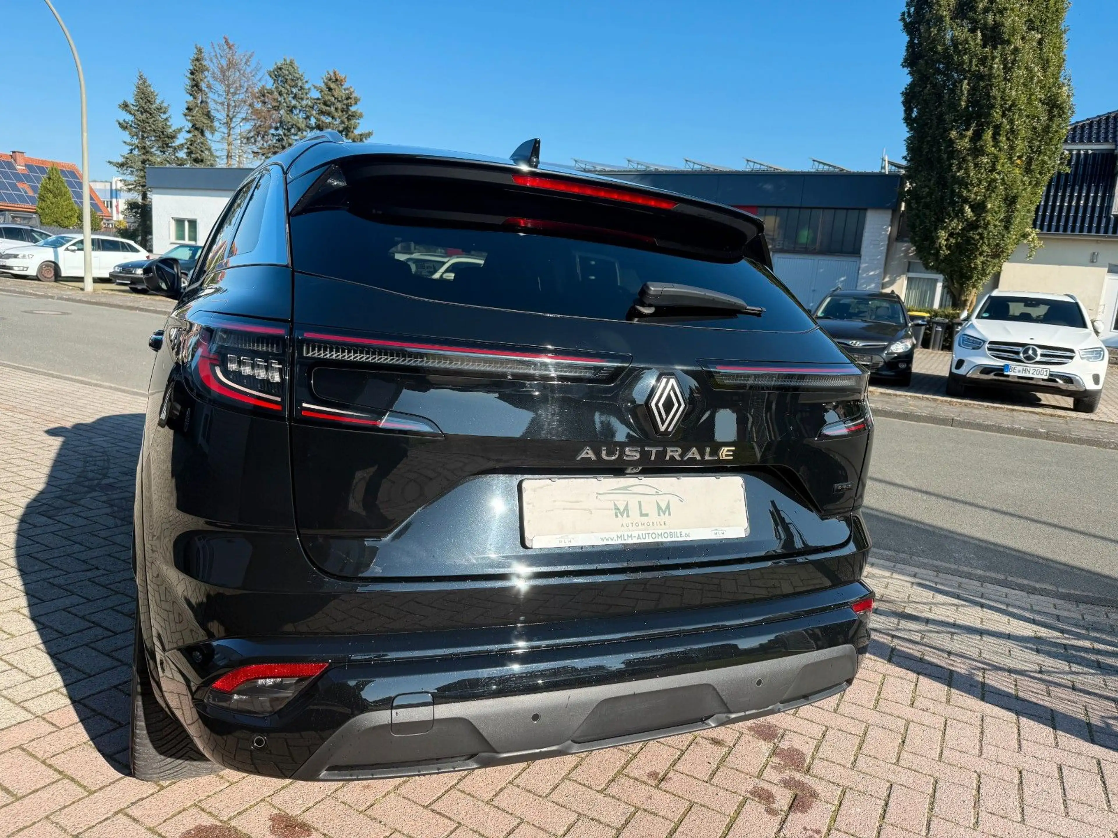 Renault Austral 1.2 E-Tech Full Hybrid 200 Iconic — photo 9