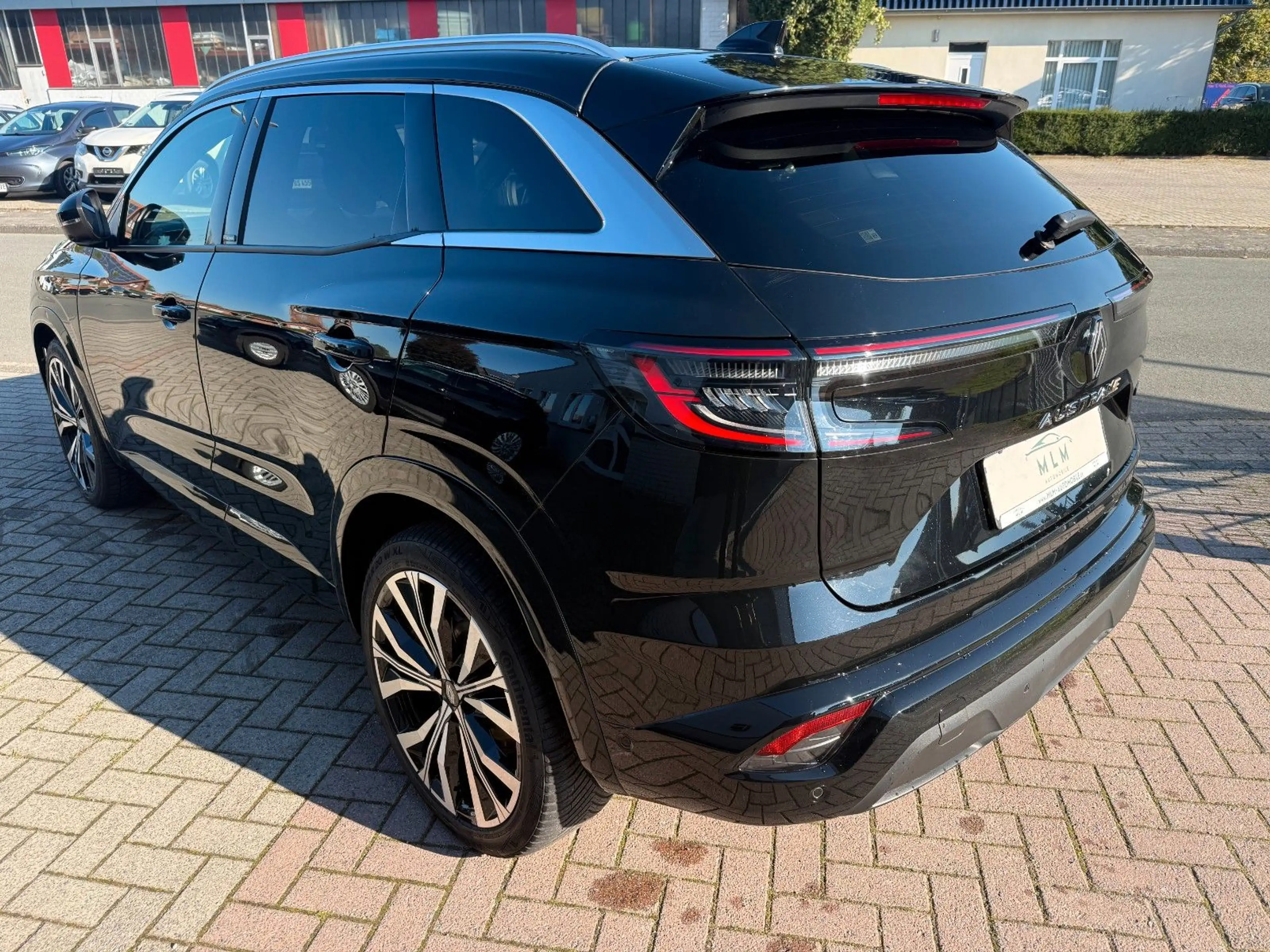 Renault Austral 1.2 E-Tech Full Hybrid 200 Iconic — photo 11