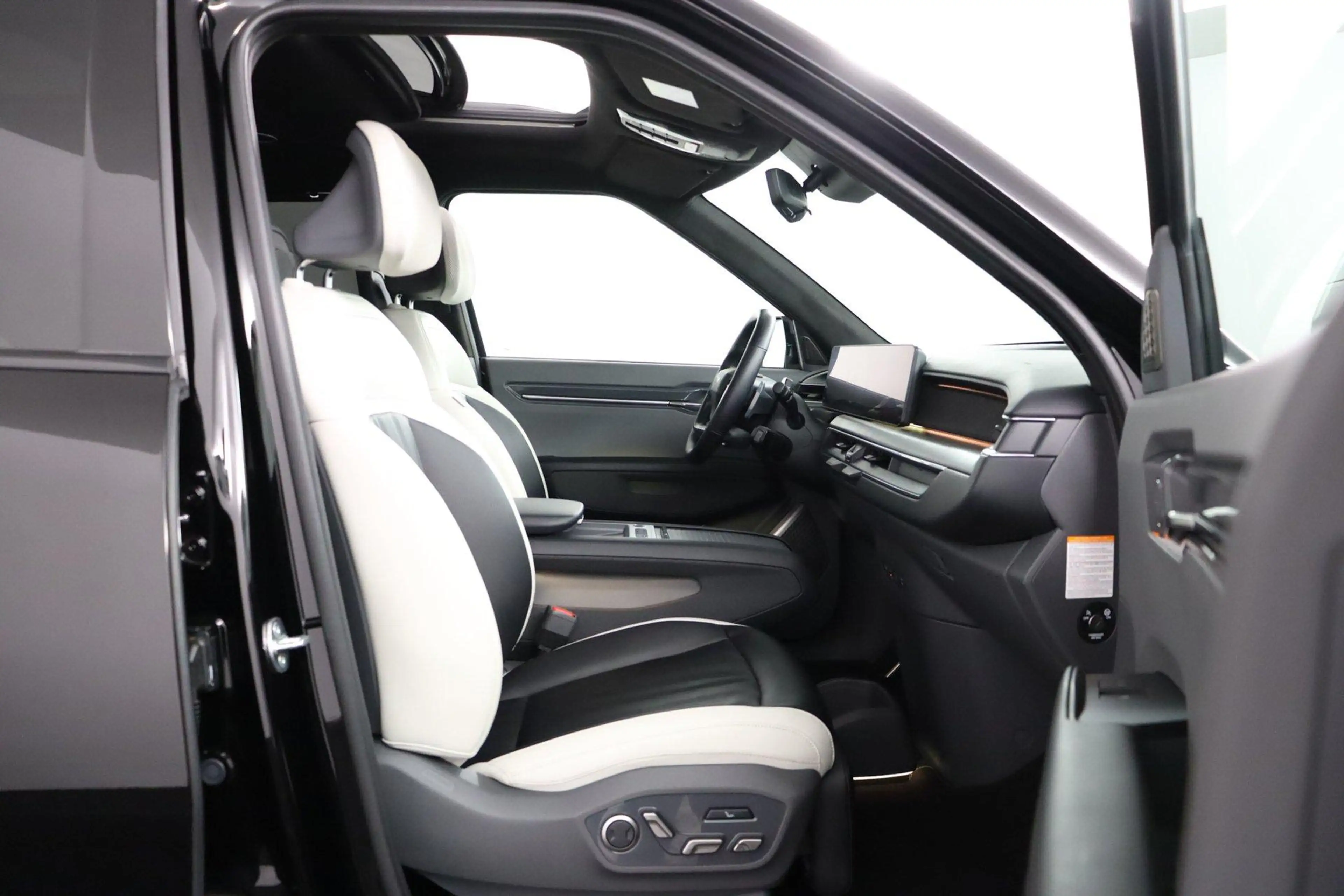 Kia EV9 GT-Line AWD 99.8 kWh |NAP|BTW|PANO — photo 20