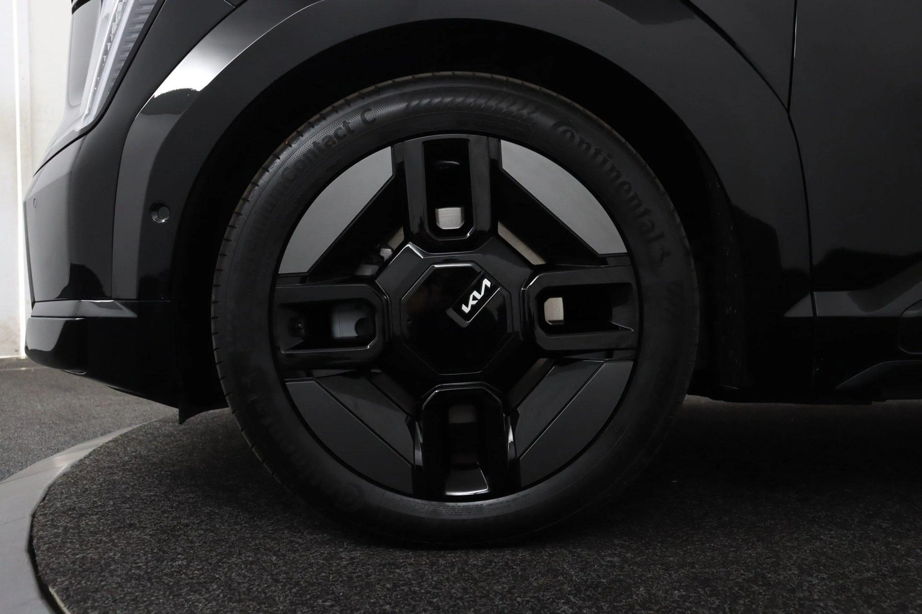 Kia EV9 GT-Line AWD 99.8 kWh |NAP|BTW|PANO — photo 36