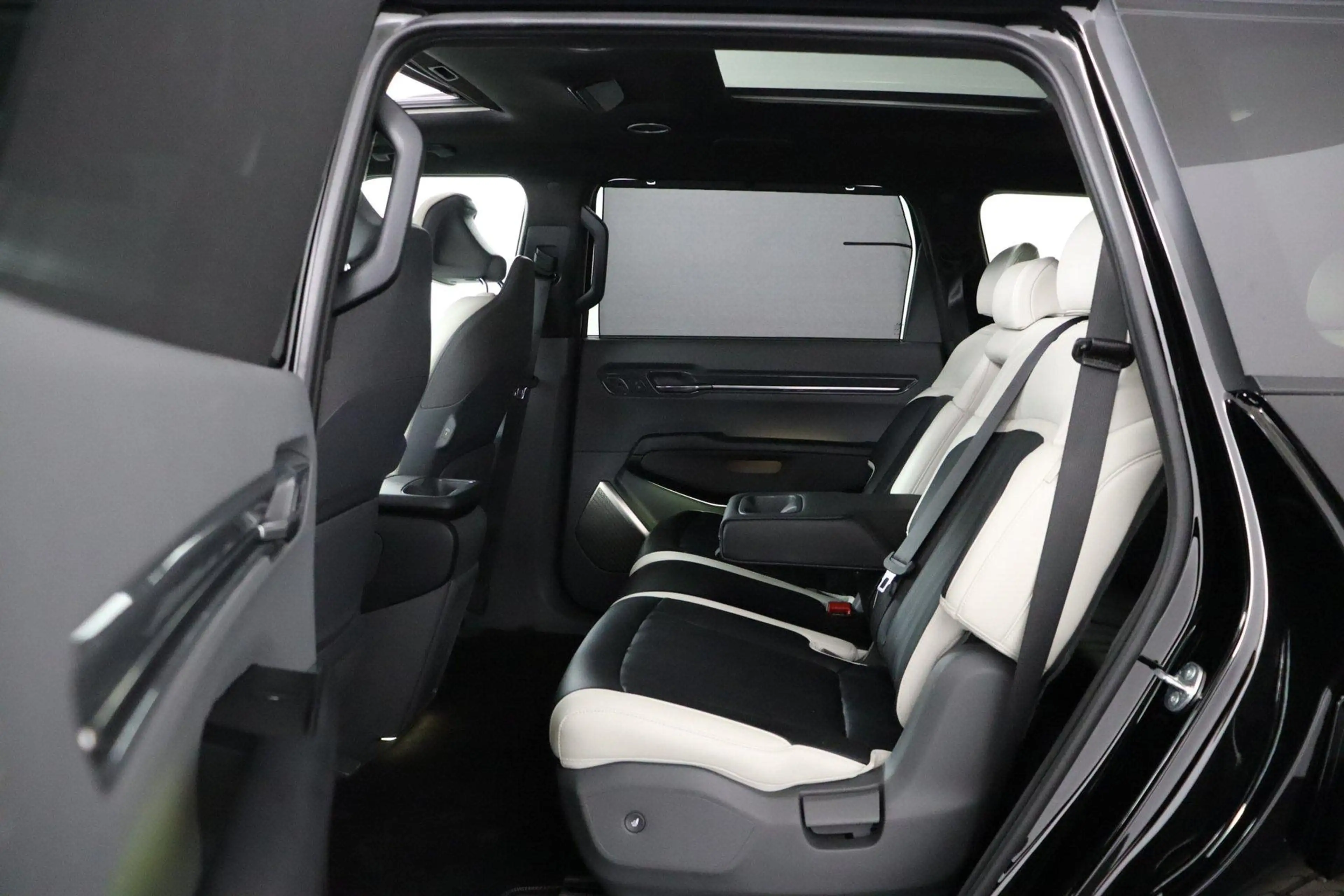 Kia EV9 GT-Line AWD 99.8 kWh |NAP|BTW|PANO — photo 17