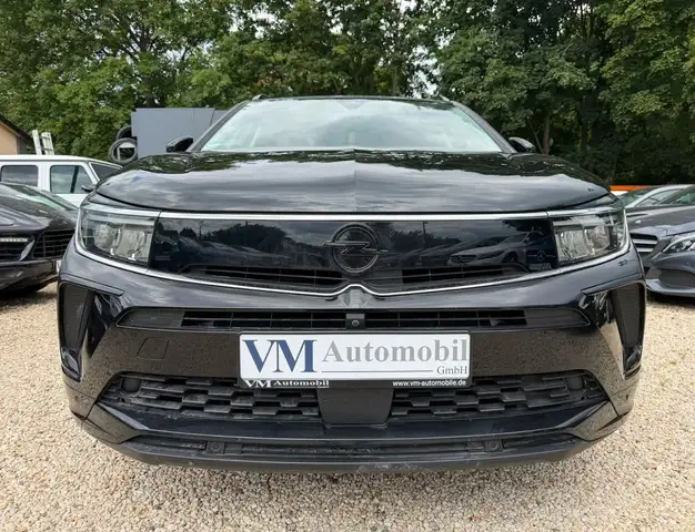 Opel Grandland X view 2