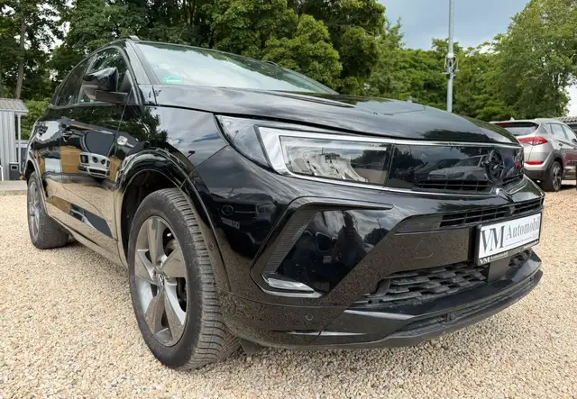 Opel Grandland X view 3