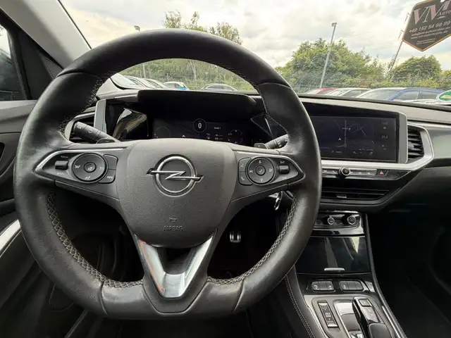 Opel Grandland X view 12