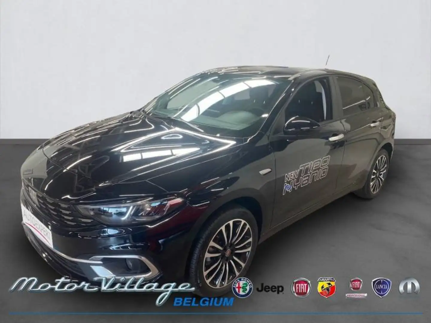 Fiat Tipo SW 2 1.5 Hybrid 130 DCT7 City Life Black - 1