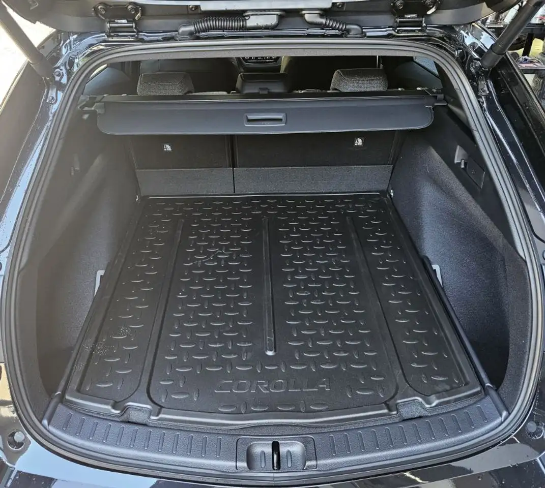 Toyota Corolla 1.8 Hybrid Touring Sports Teamplayer 9