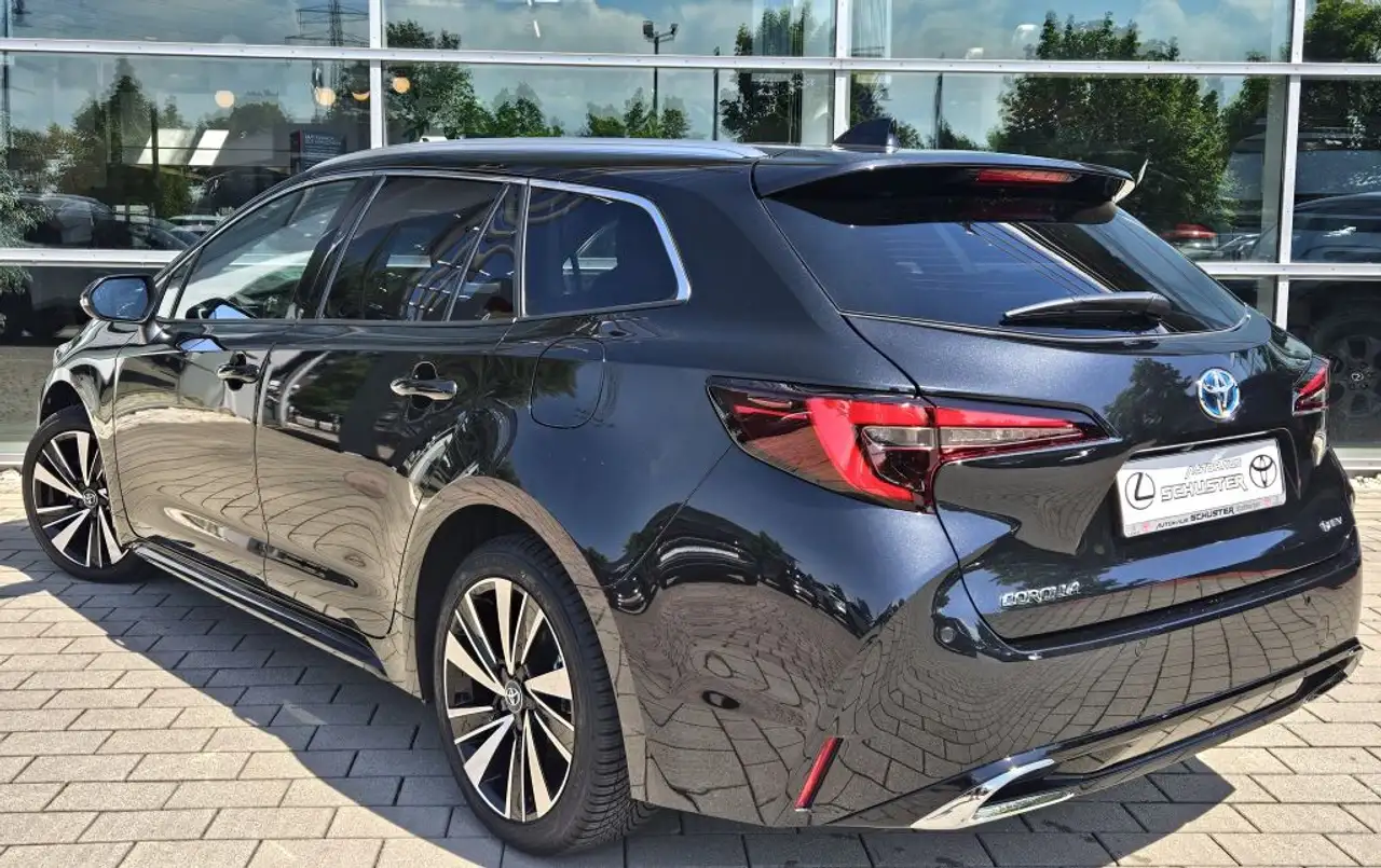 Toyota Corolla 1.8 Hybrid Touring Sports Teamplayer 3