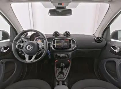 Annonce voiture d'occasion smart forTwo - CARADIZE