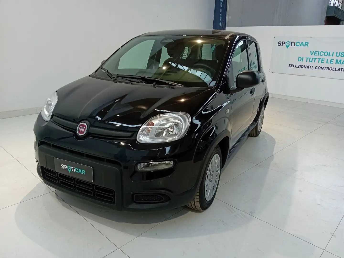 Fiat Panda 1.0 FireFly S&S Hybrid Nero - 1