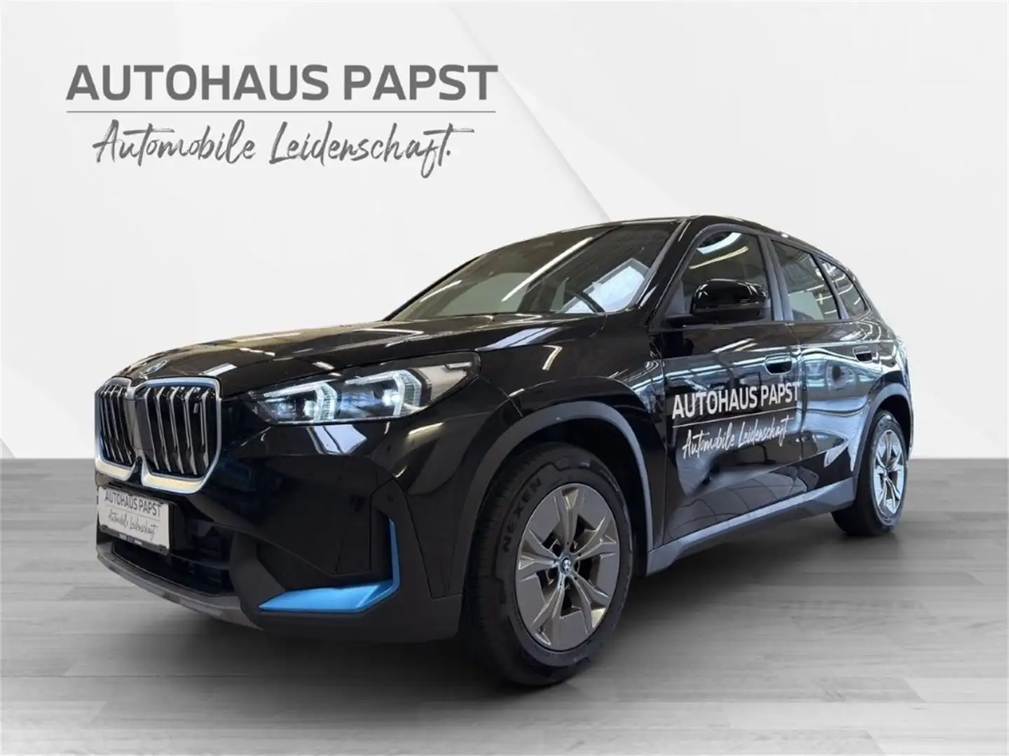 BMW iX1 xDrive *** NP € 62.000,- *** -40% *** Noir - 1