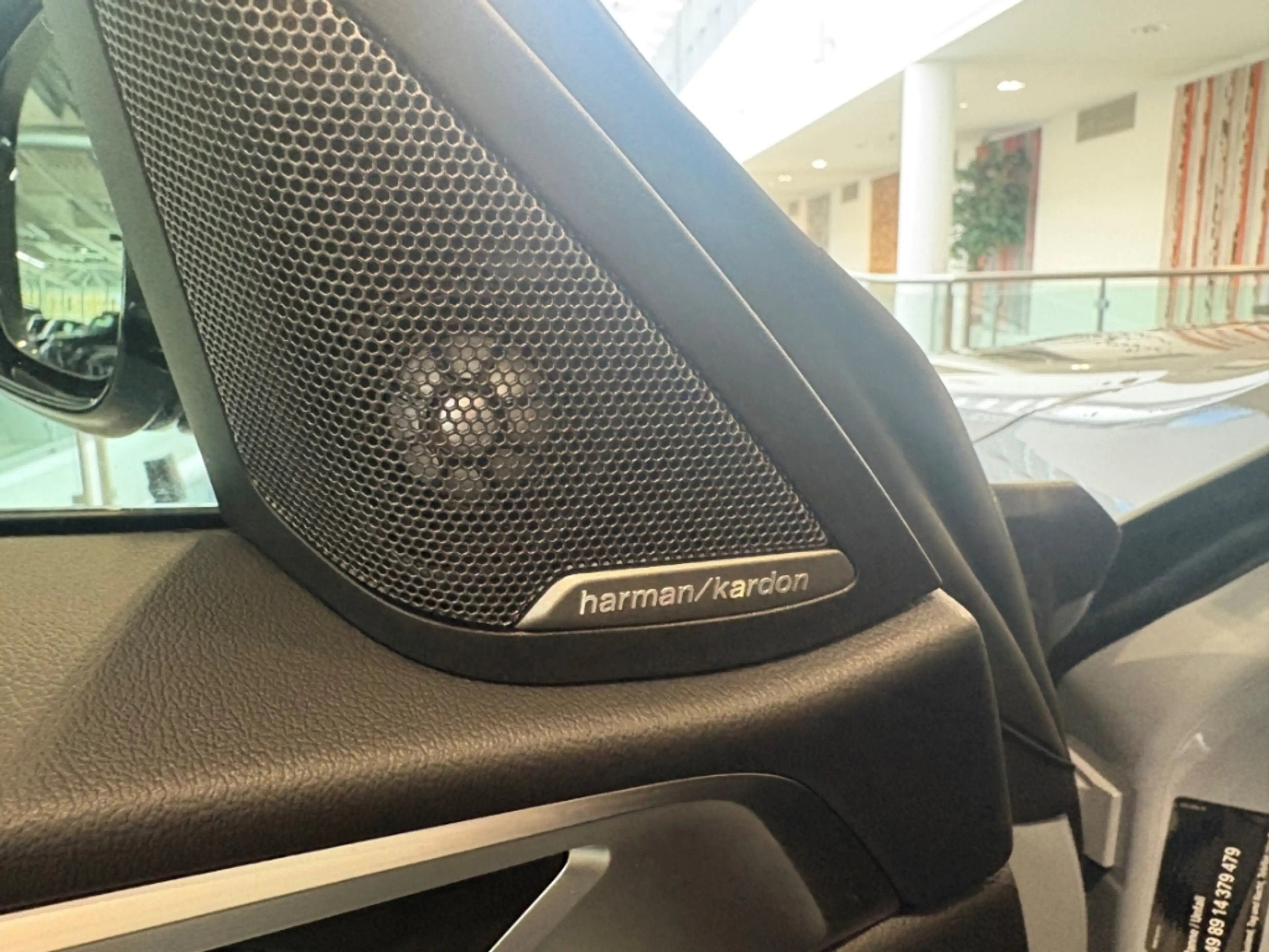 BMW i4 eDrive40 Gran Coupe Sportpaket AD Navi Digitales C — photo 12