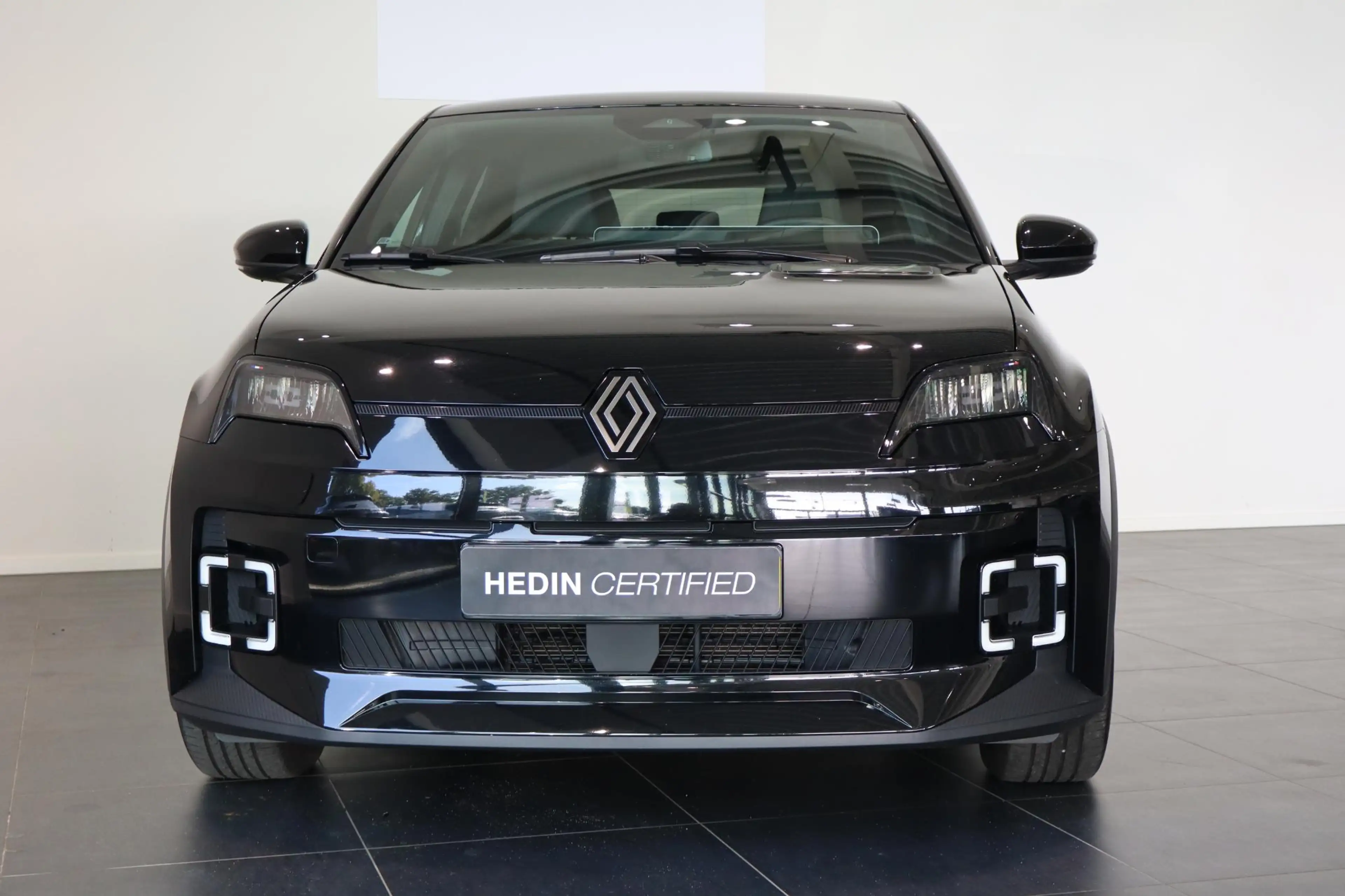 Renault R 5 comfort range techno 52 kWh — photo 7