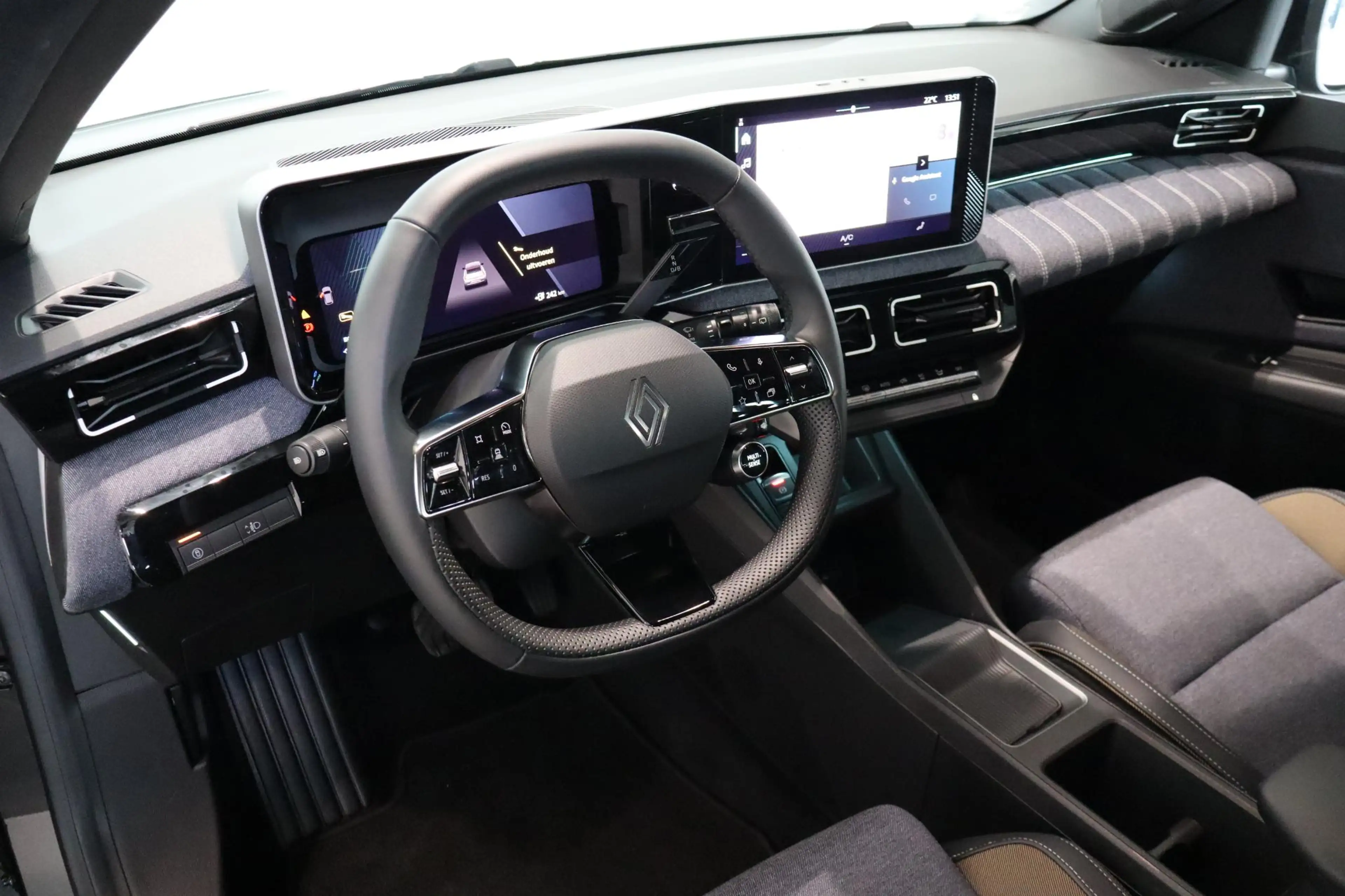 Renault R 5 comfort range techno 52 kWh — photo 10