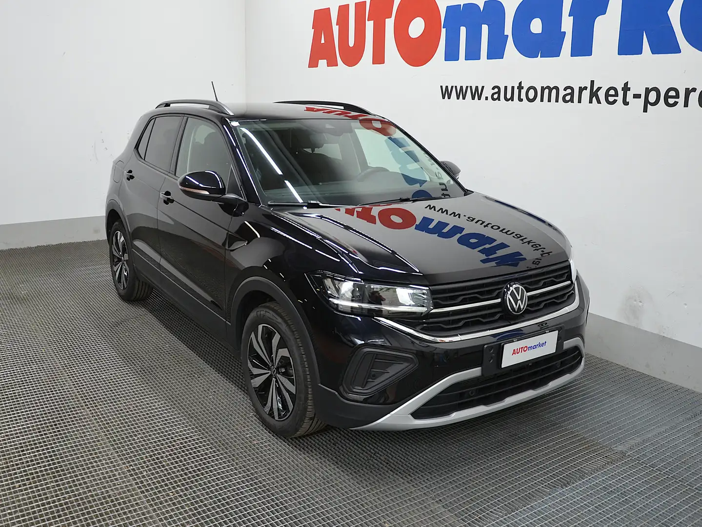 Volkswagen T-Cross Prime 1.0 TSI DSG 115CV Negro - 2