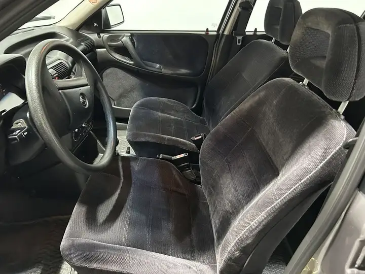 Opel Astra 1992, foto 15
