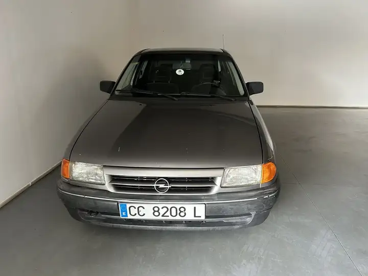 Opel Astra 1992, foto 5