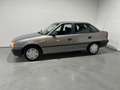 Opel Astra 1.6I 75 cv Sedan GLS Burdeos - thumbnail 4
