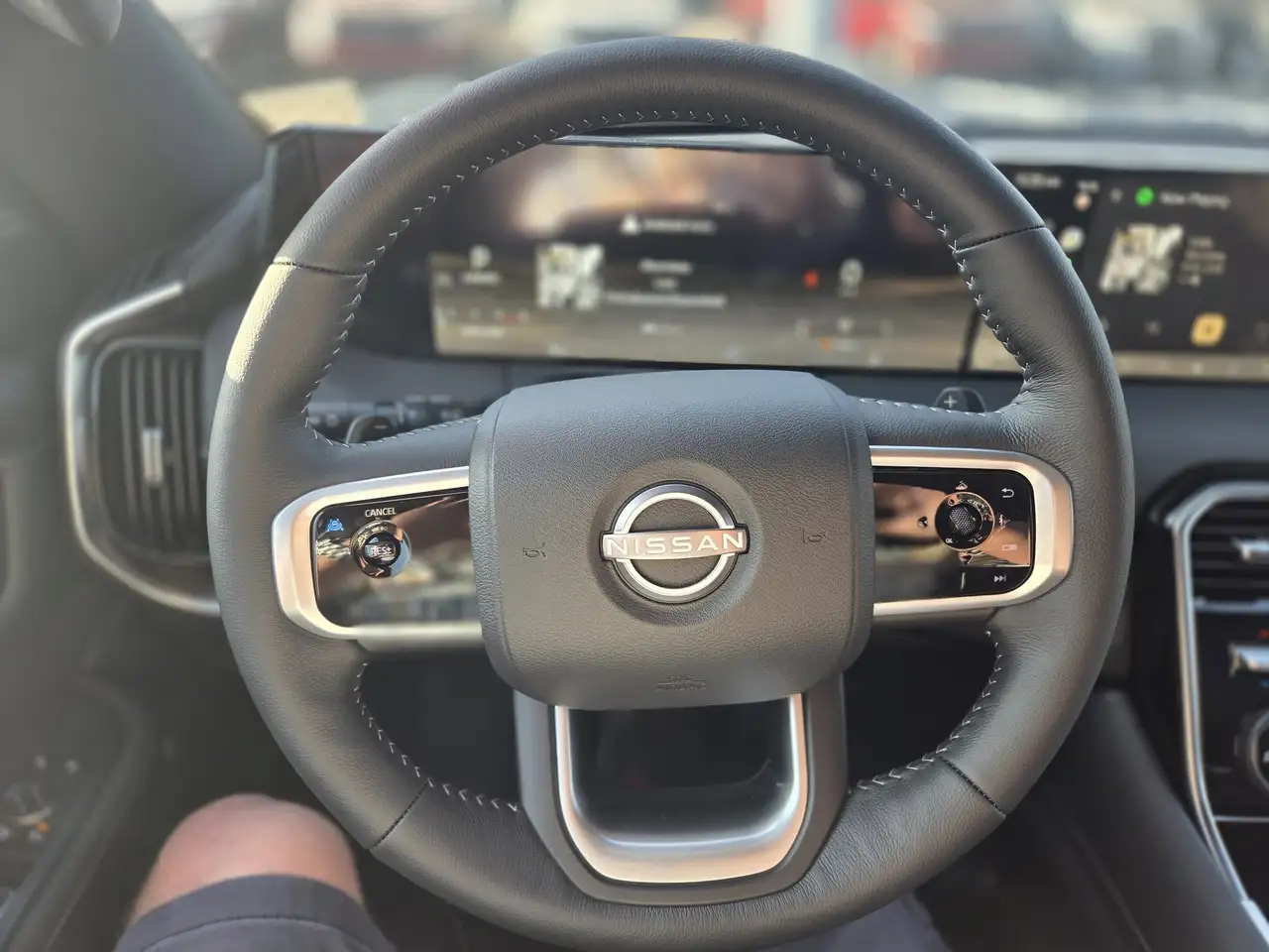 Nissan Armada снимка Nissan Armada
