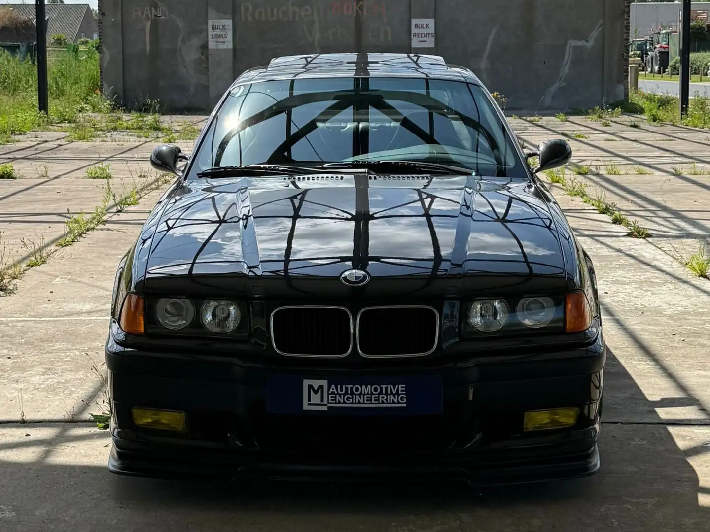 BMW M3 E36 M3 S50b30 1993, Diamant-schwarz Černá - 1
