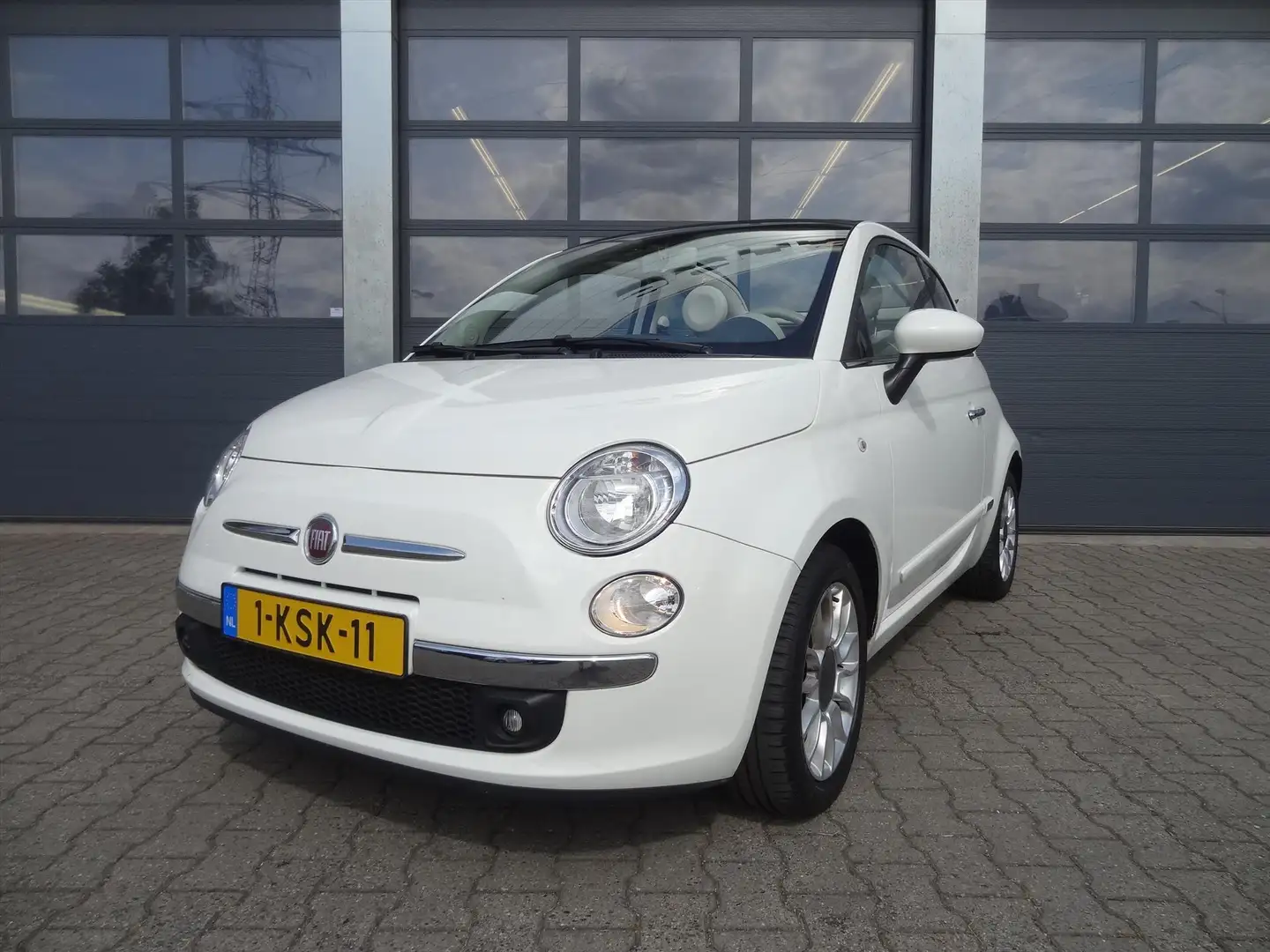 Fiat 500C 0.9 Turbo TwinAir 85pk Lounge Wit - 1