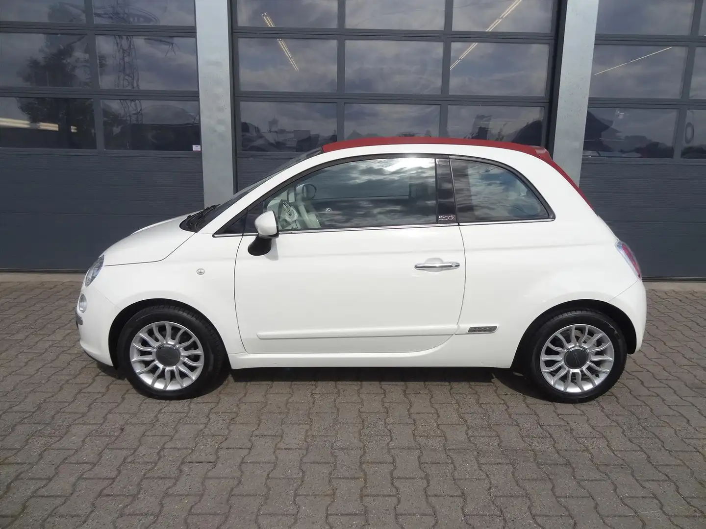 Fiat 500C 0.9 Turbo TwinAir 85pk Lounge Wit - 2