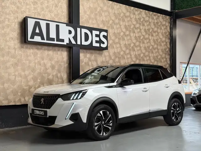 Peugeot 2008 view 4