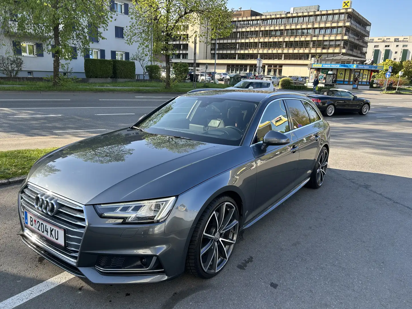Audi A4 Avant 2,0 TDI Sport S-tronic - 1