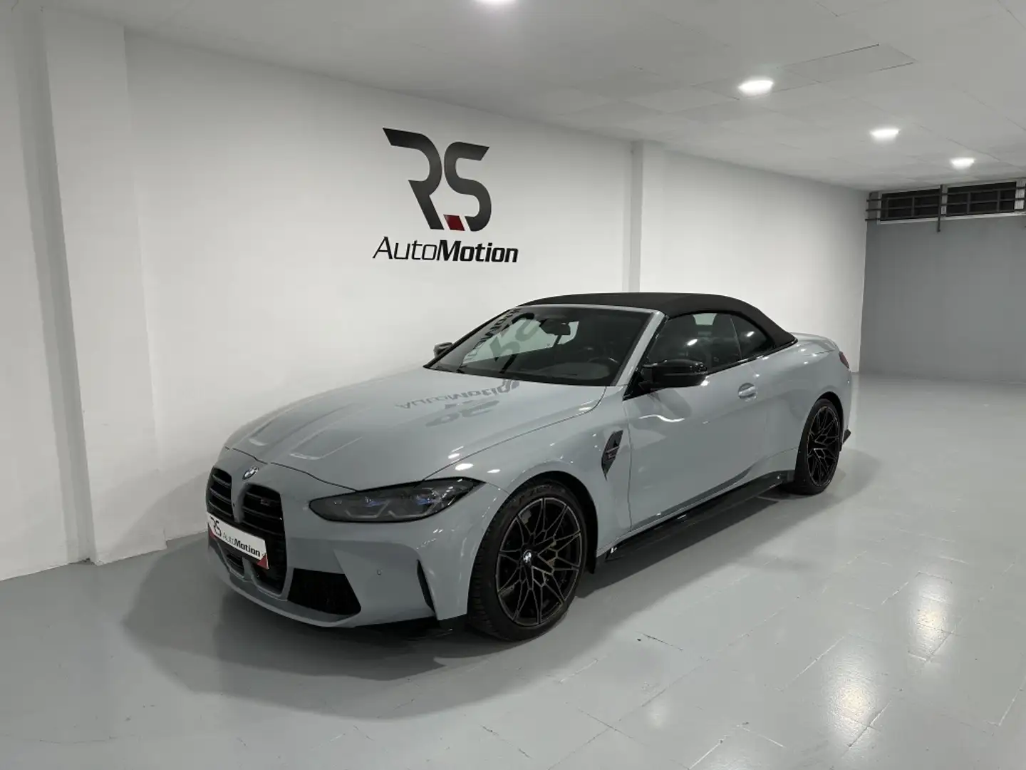 BMW M4 Cabrio Competition xDrive Gris - 2