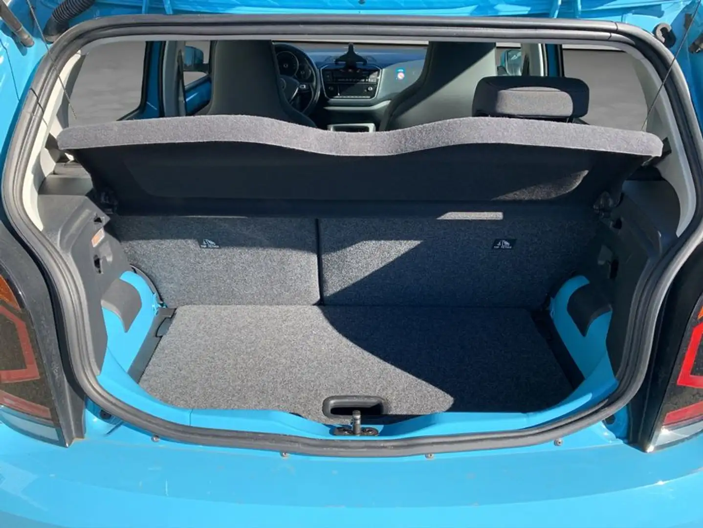Volkswagen up! ! 1,0 68 PS, MFL, RFK, GRA, PDC. SHZ Bleu - 2