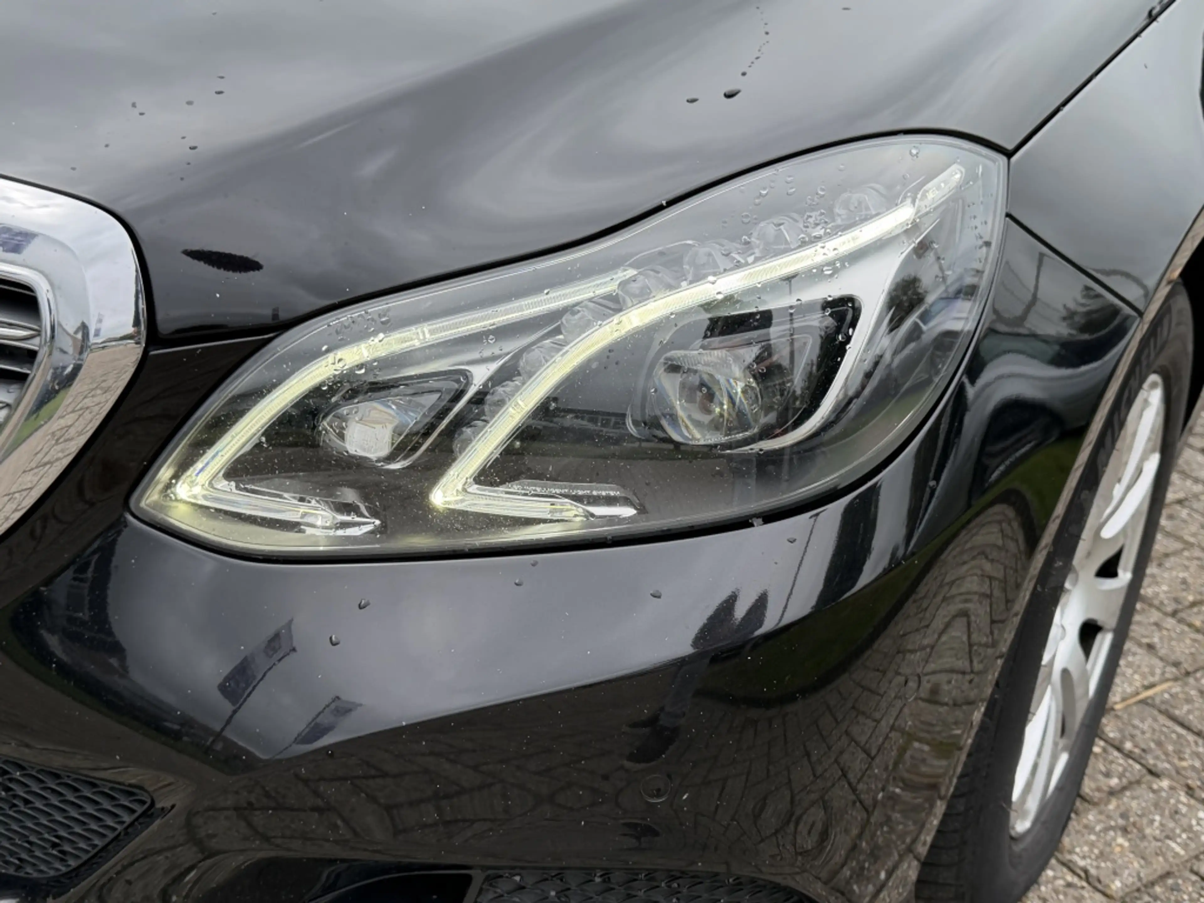 Mercedes-Benz E 300 E300 Benzine 6-Cilinder Sedan 2014 Facelift Zwart — photo 11