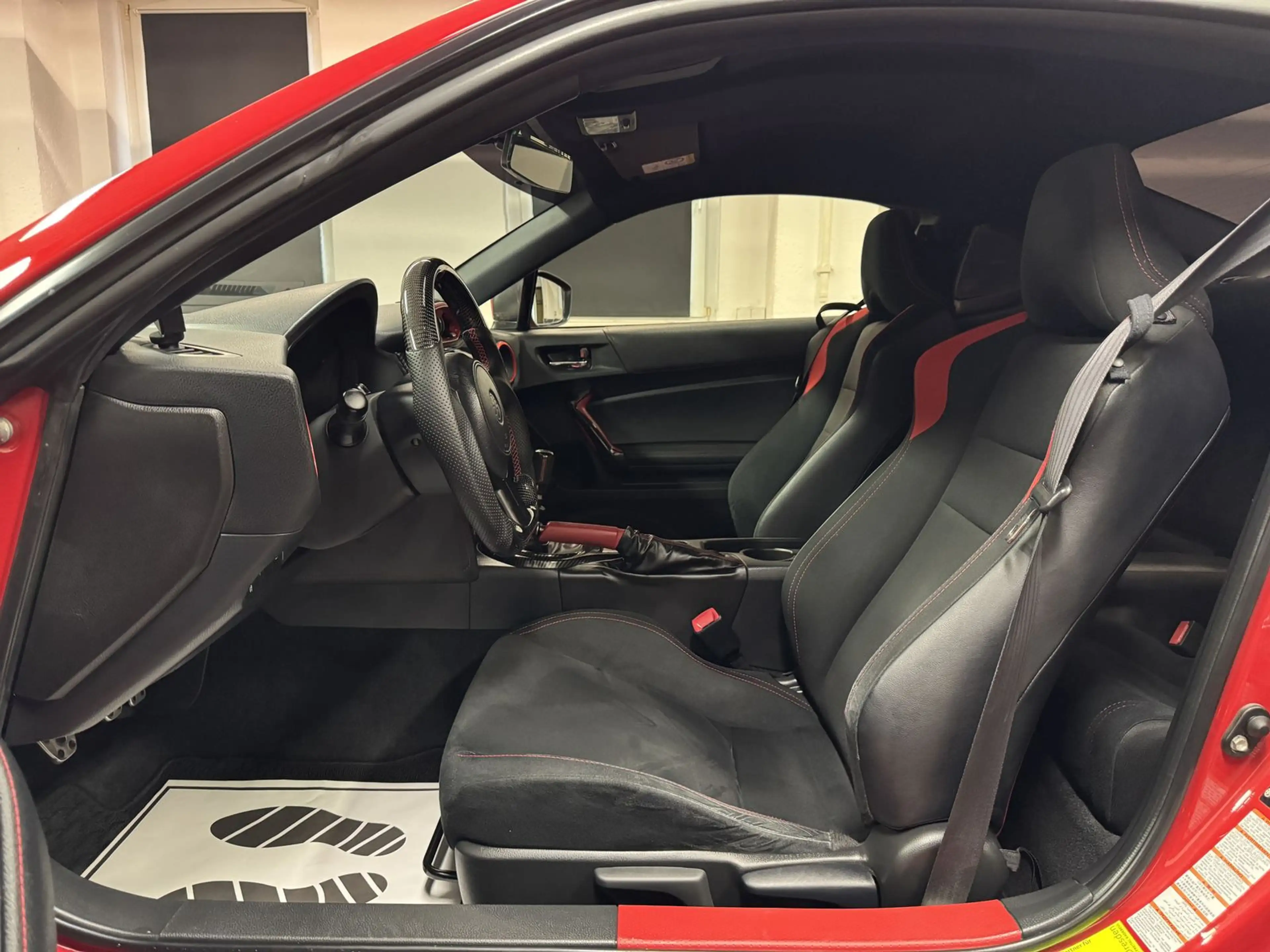 Toyota GT86 BORBET*GEWINDE*VALENTI*CARBON* — photo 10
