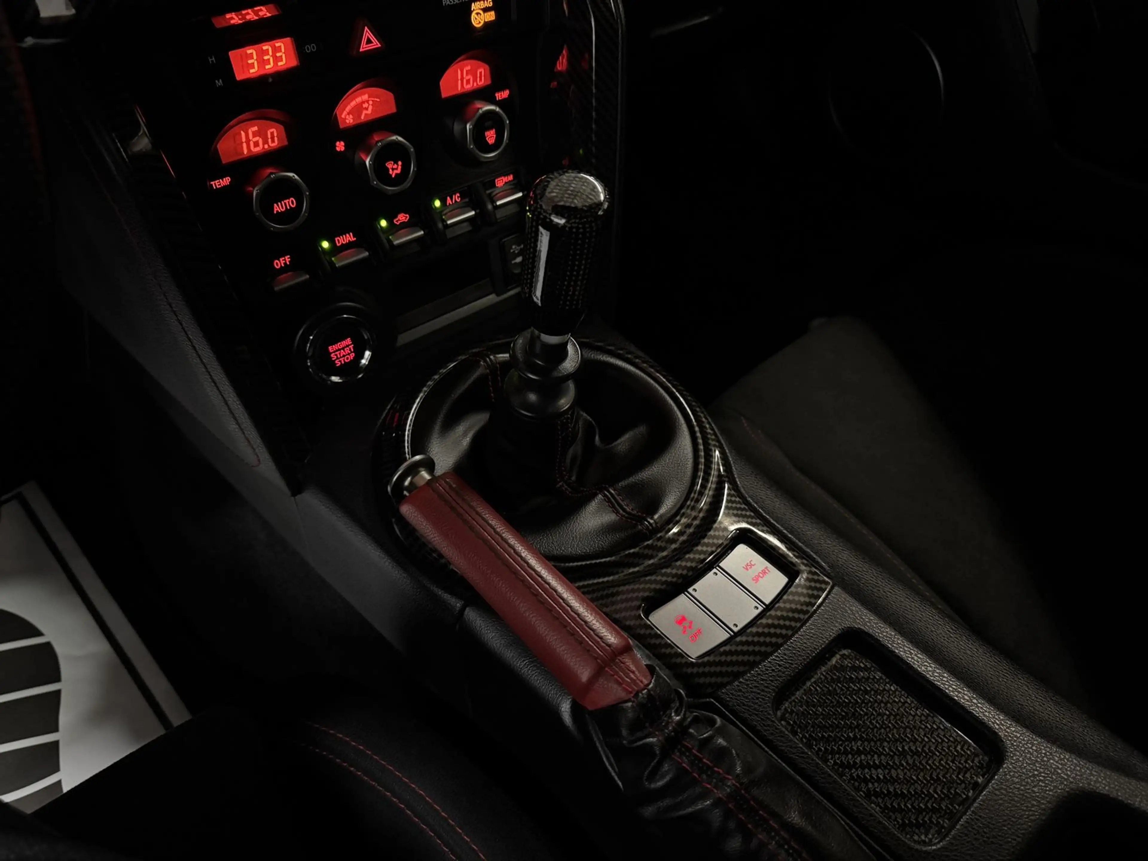 Toyota GT86 BORBET*GEWINDE*VALENTI*CARBON* — photo 13