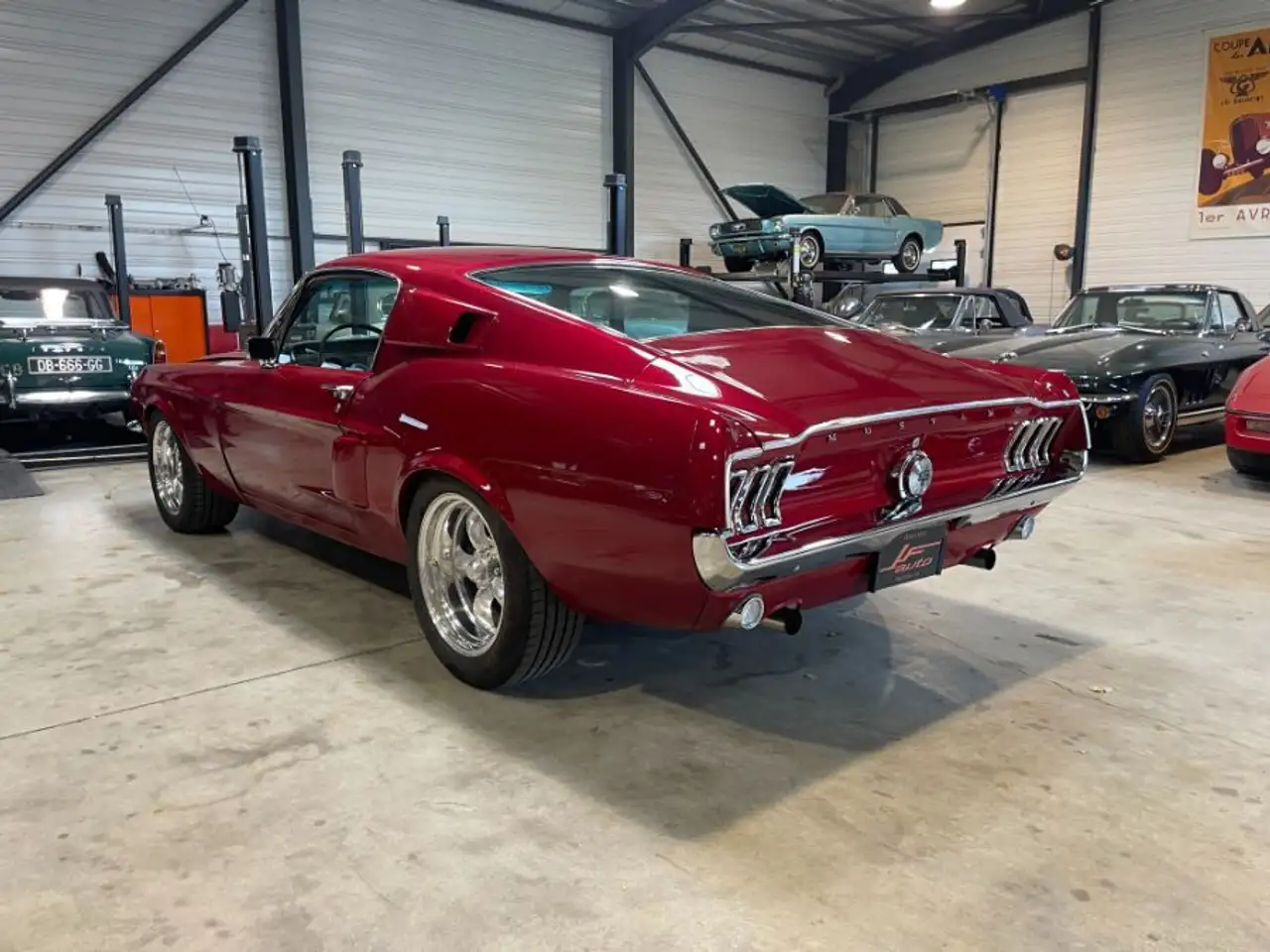 Ford Mustang FASTBACK, foto 2