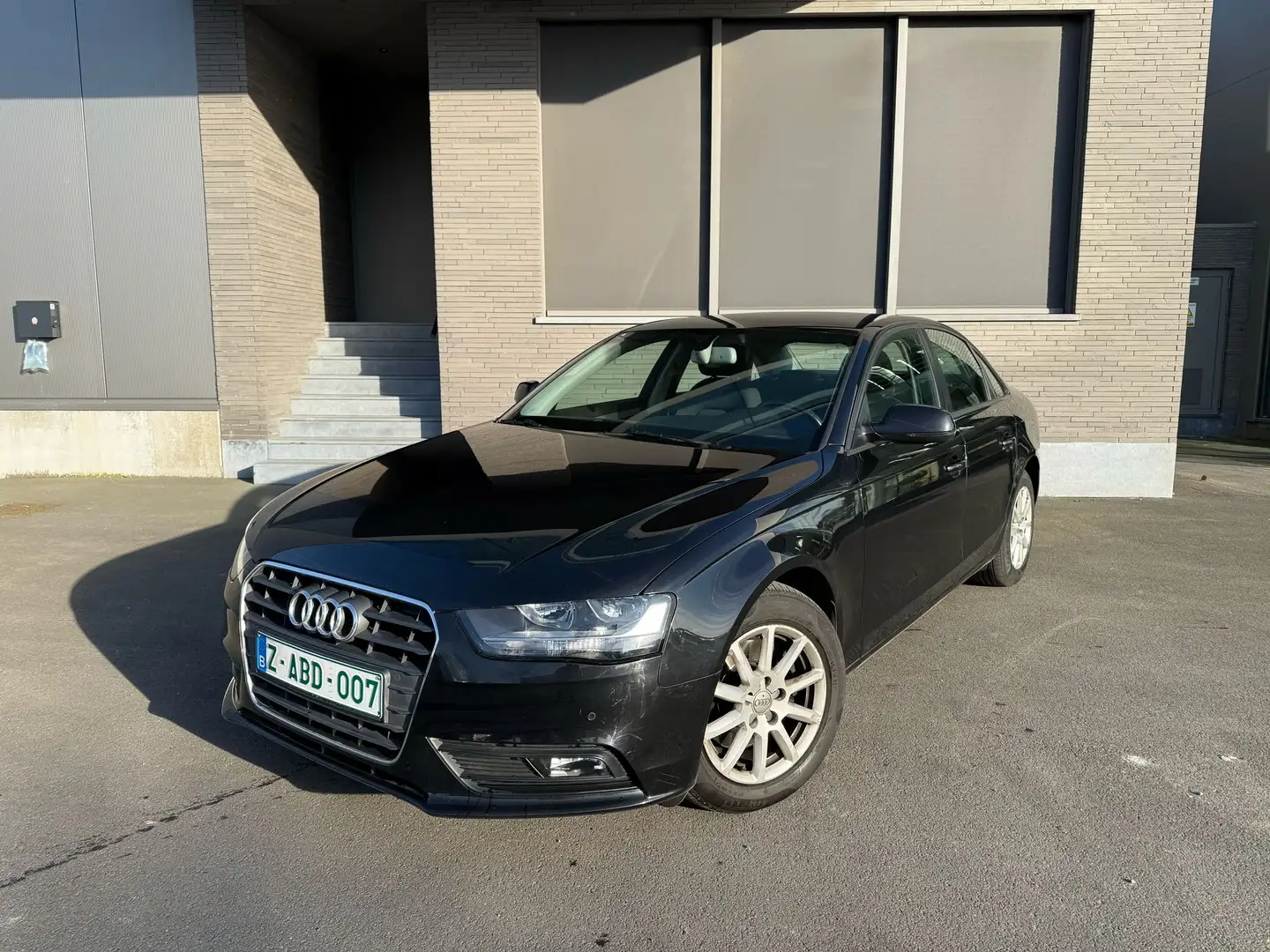 Audi A4 1.8 TFSI Multitronic Zwart - 1