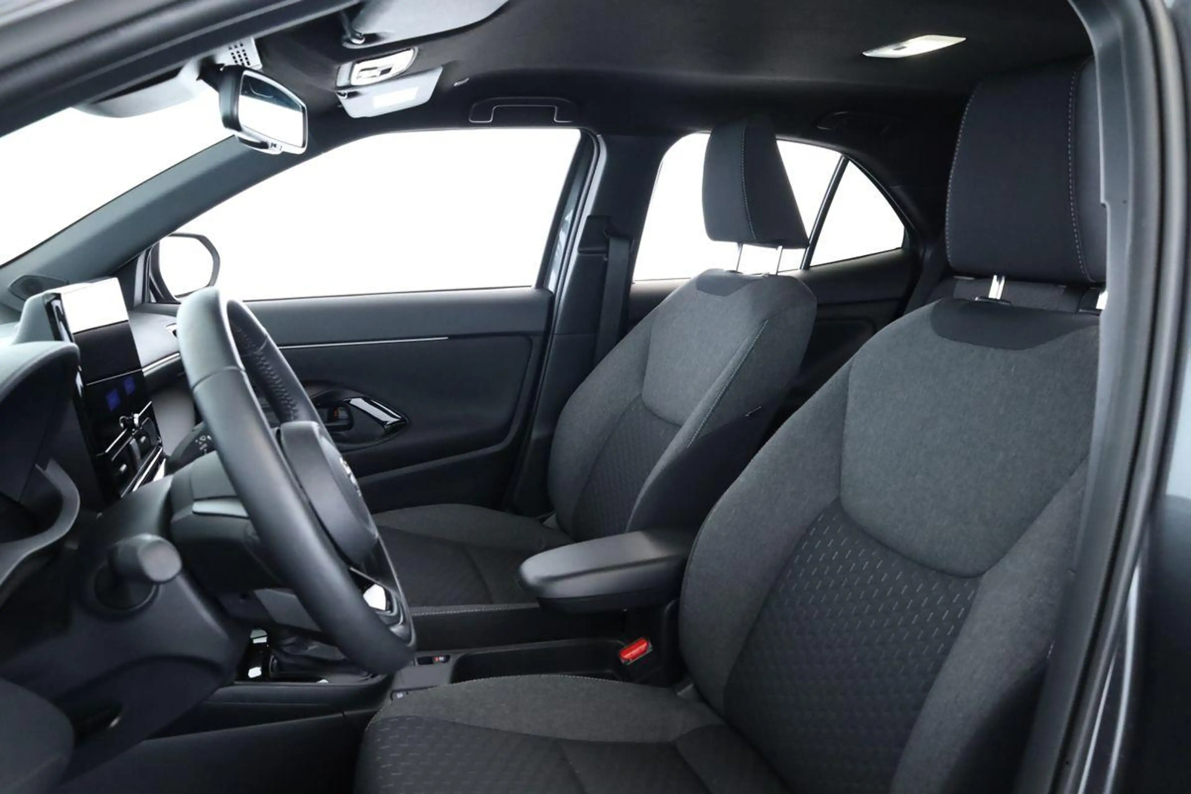 Toyota Yaris Cross Hybrid Teamplayer LED Nav SitzHZ Kam — photo 14