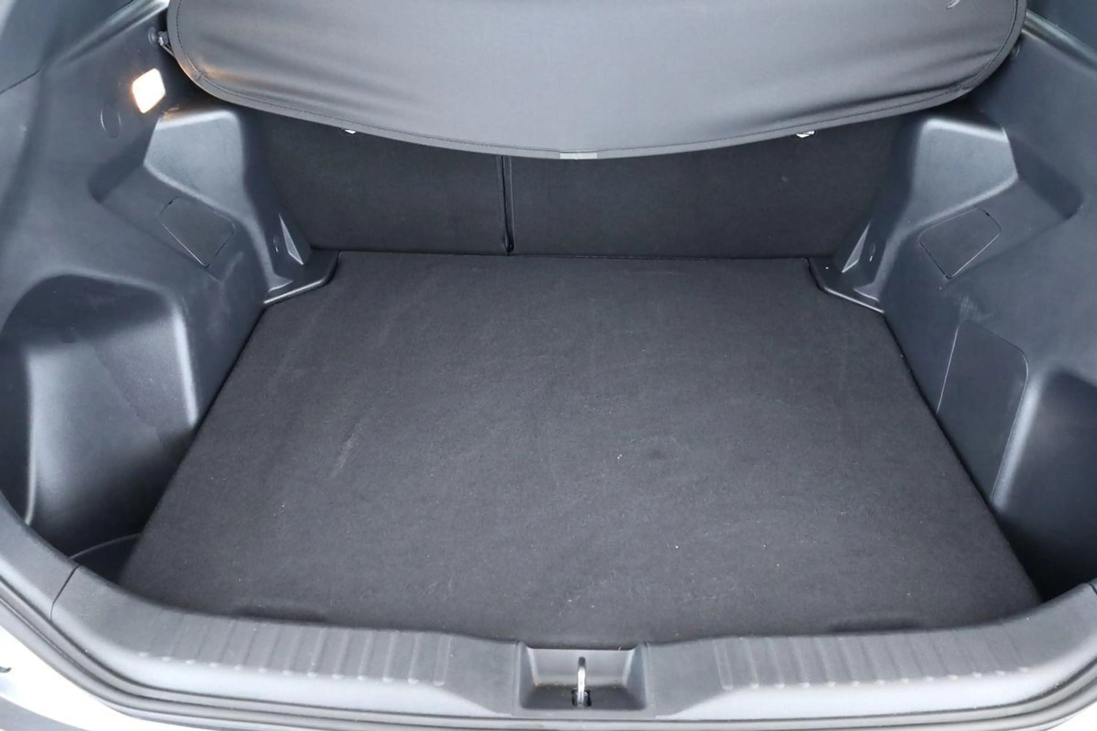 Toyota Yaris Cross Hybrid Teamplayer LED Nav SitzHZ Kam — photo 11