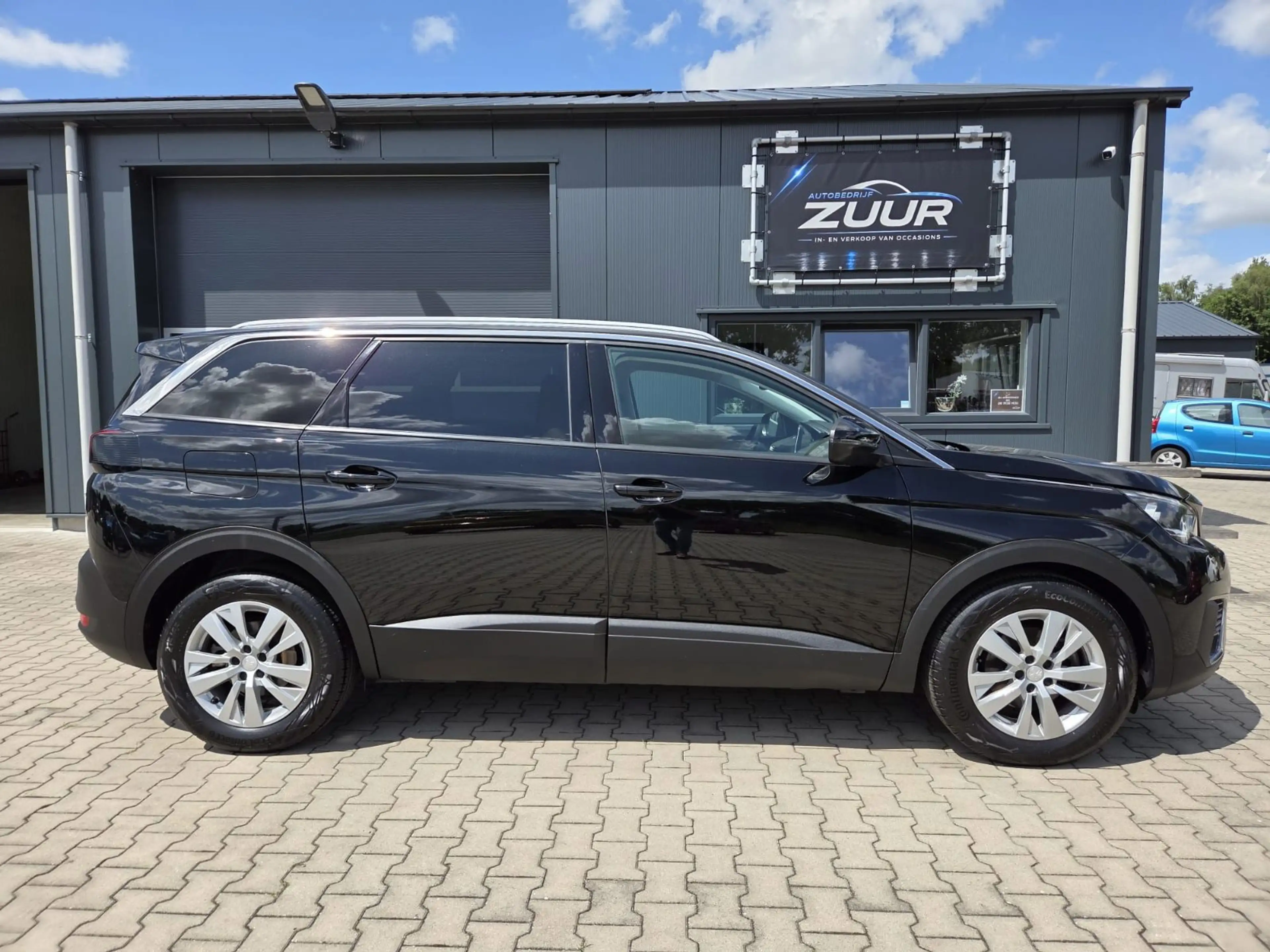 Peugeot 5008 1.2 PureTech Blue Lease Executive 7-Pers — photo 5