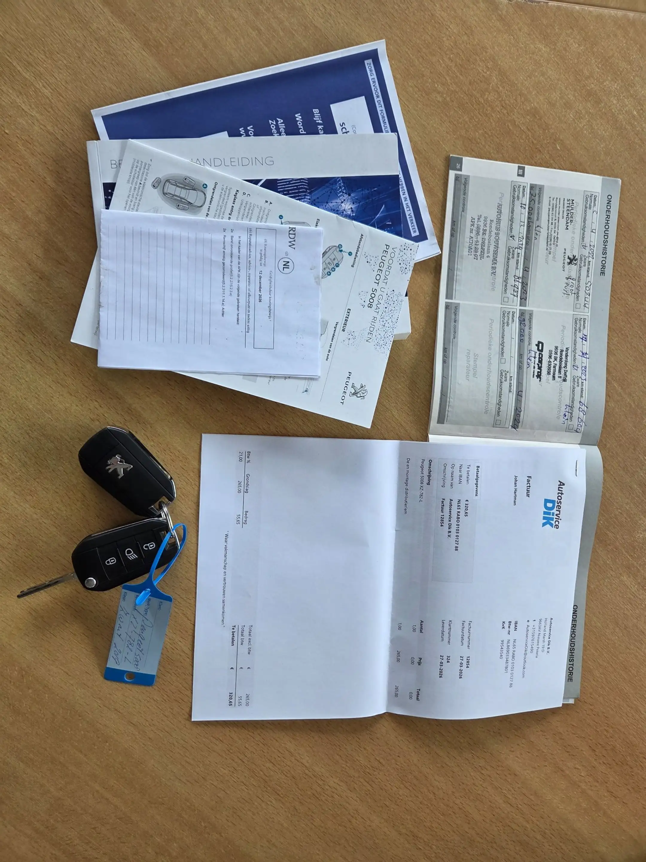 Peugeot 5008 1.2 PureTech Blue Lease Executive 7-Pers — photo 11