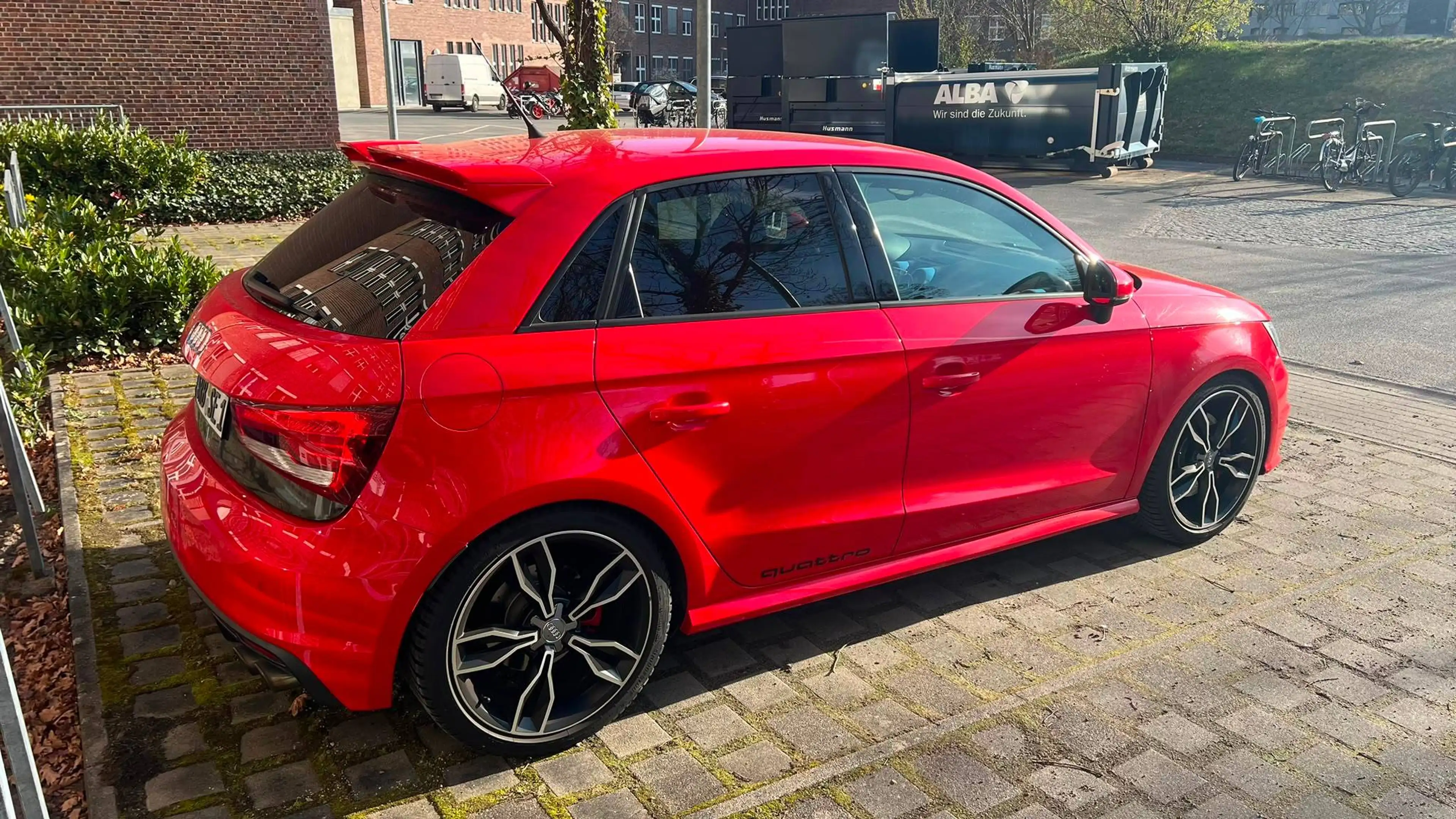 Audi S1 2.0 TFSI quattro — photo 8