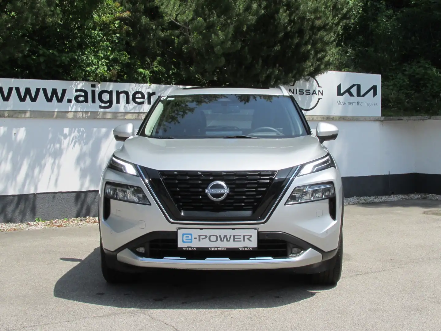 Nissan X-Trail 1,5 VC-T e-Power Tekna+ Silber - 2