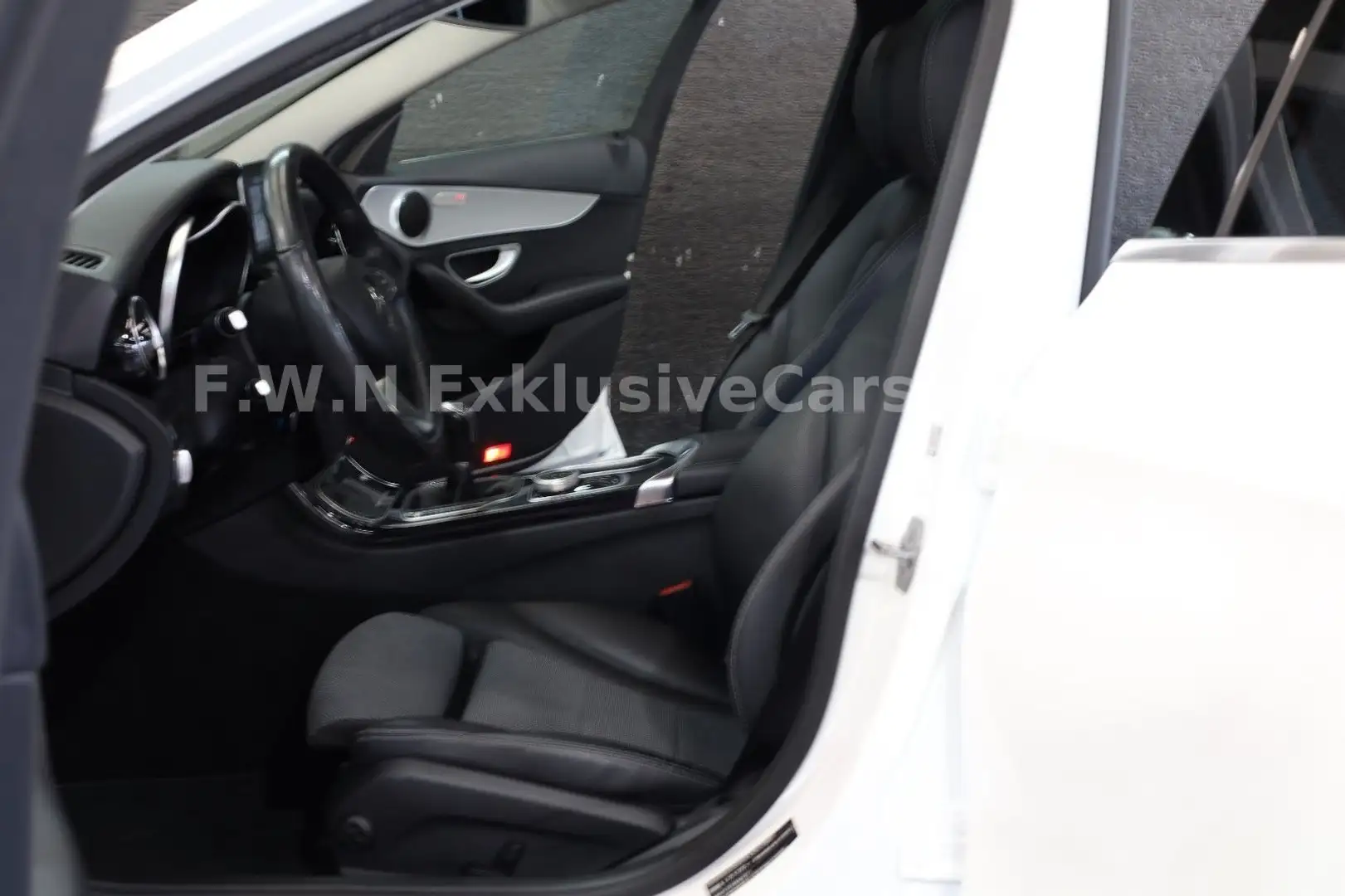 Mercedes-Benz C 180 C -Klasse Lim. Avantgarde*Pano*Kamera*Led* Blanc - 2