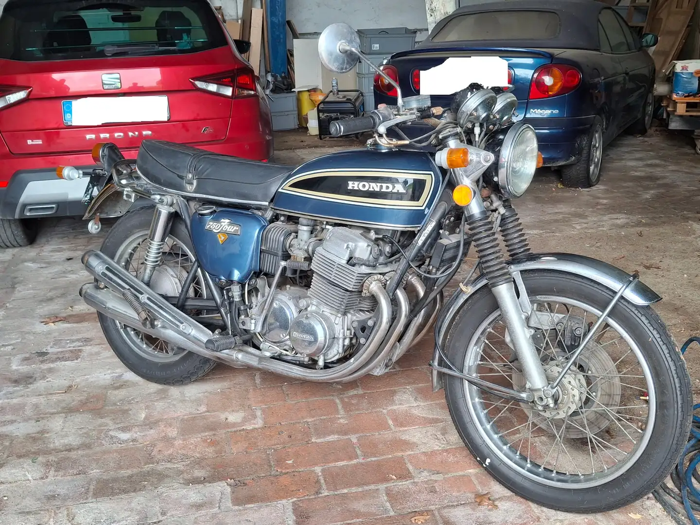 Honda CB 750 four CB 750Four Bleu - 1