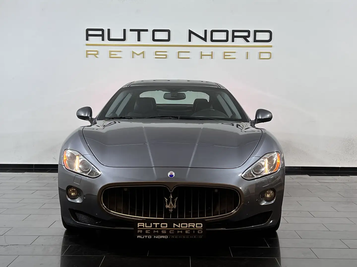 Maserati GranTurismo GranTurismo 4.7 V8 S *Navi*Leder*Bi-Xenon*Memory Grey - 2