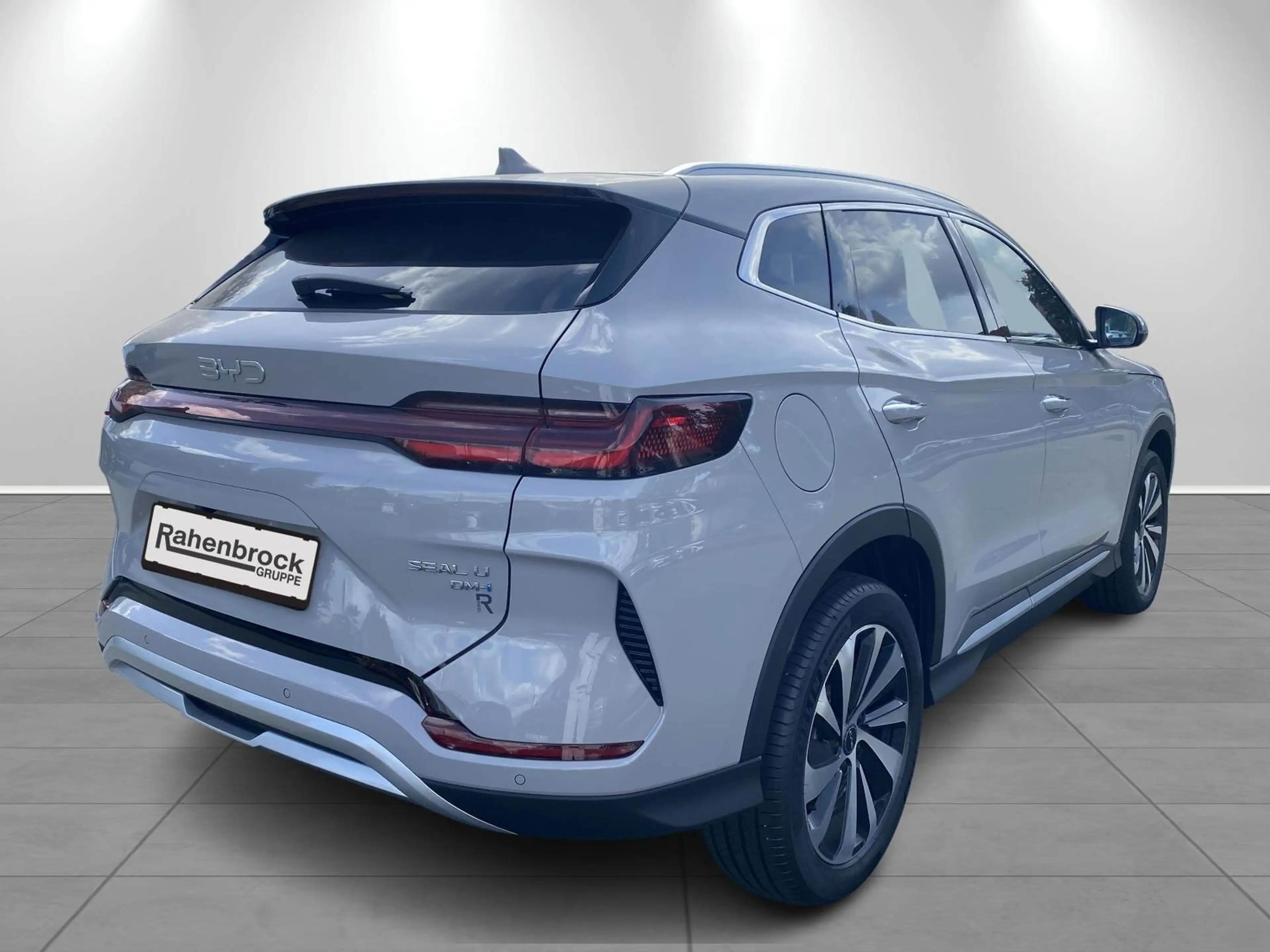 BYD Seal U DM-I Boost Kamera Navi — photo 4