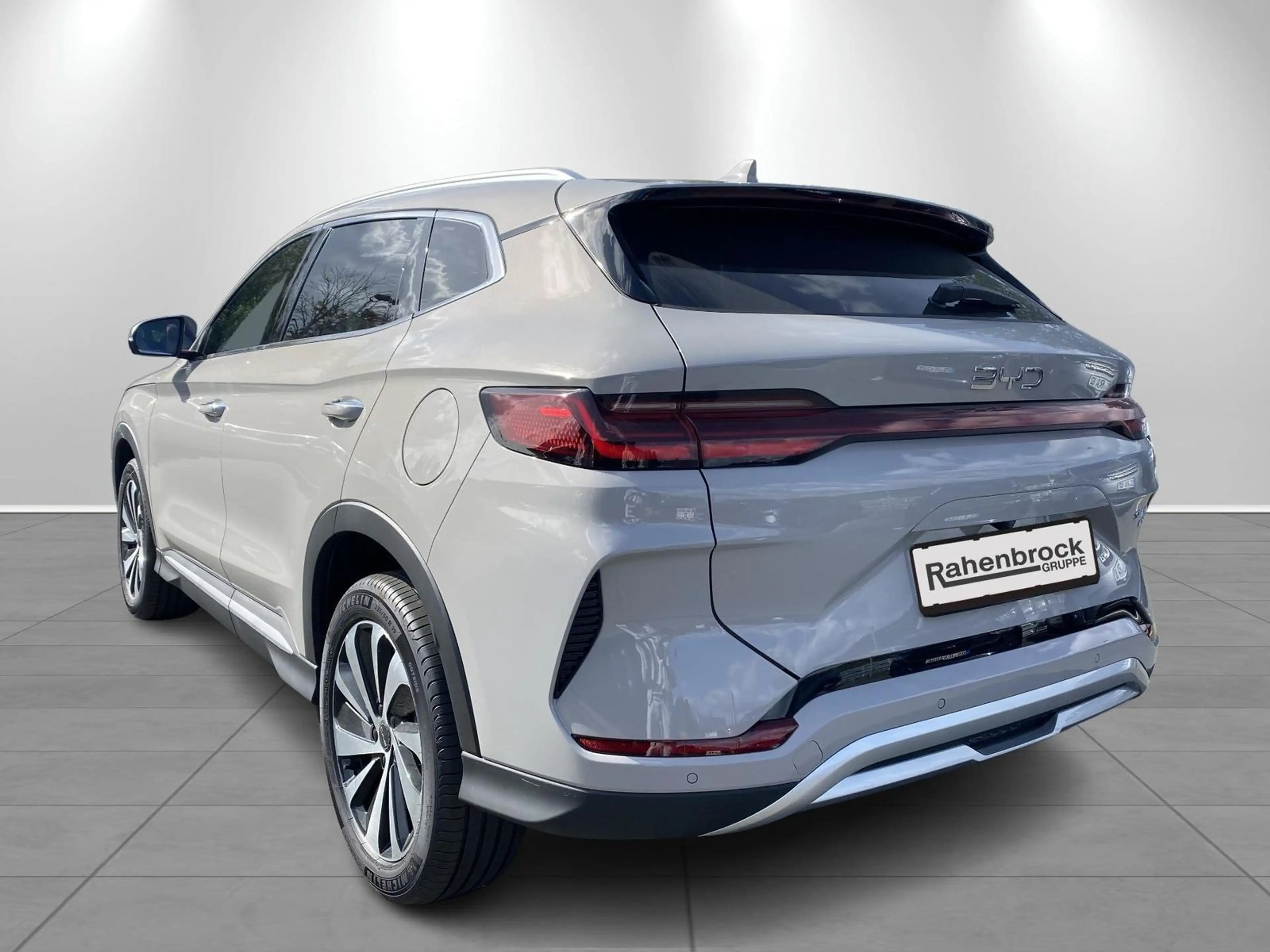 BYD Seal U DM-I Boost Kamera Navi — photo 3